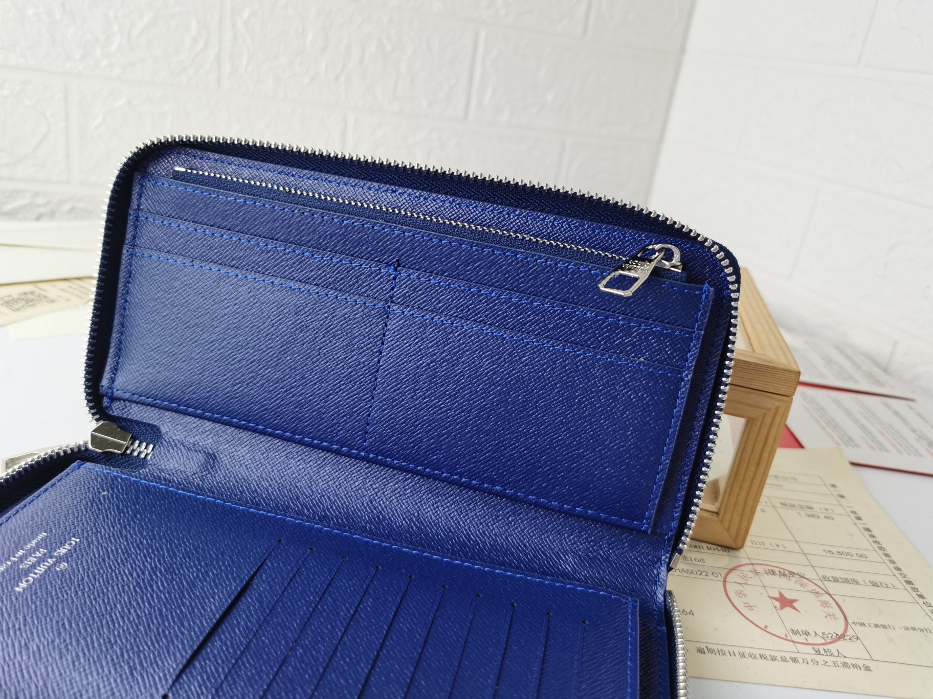 高級ブランド 男性用ダミエグラフィット ラウンドファスナー財布