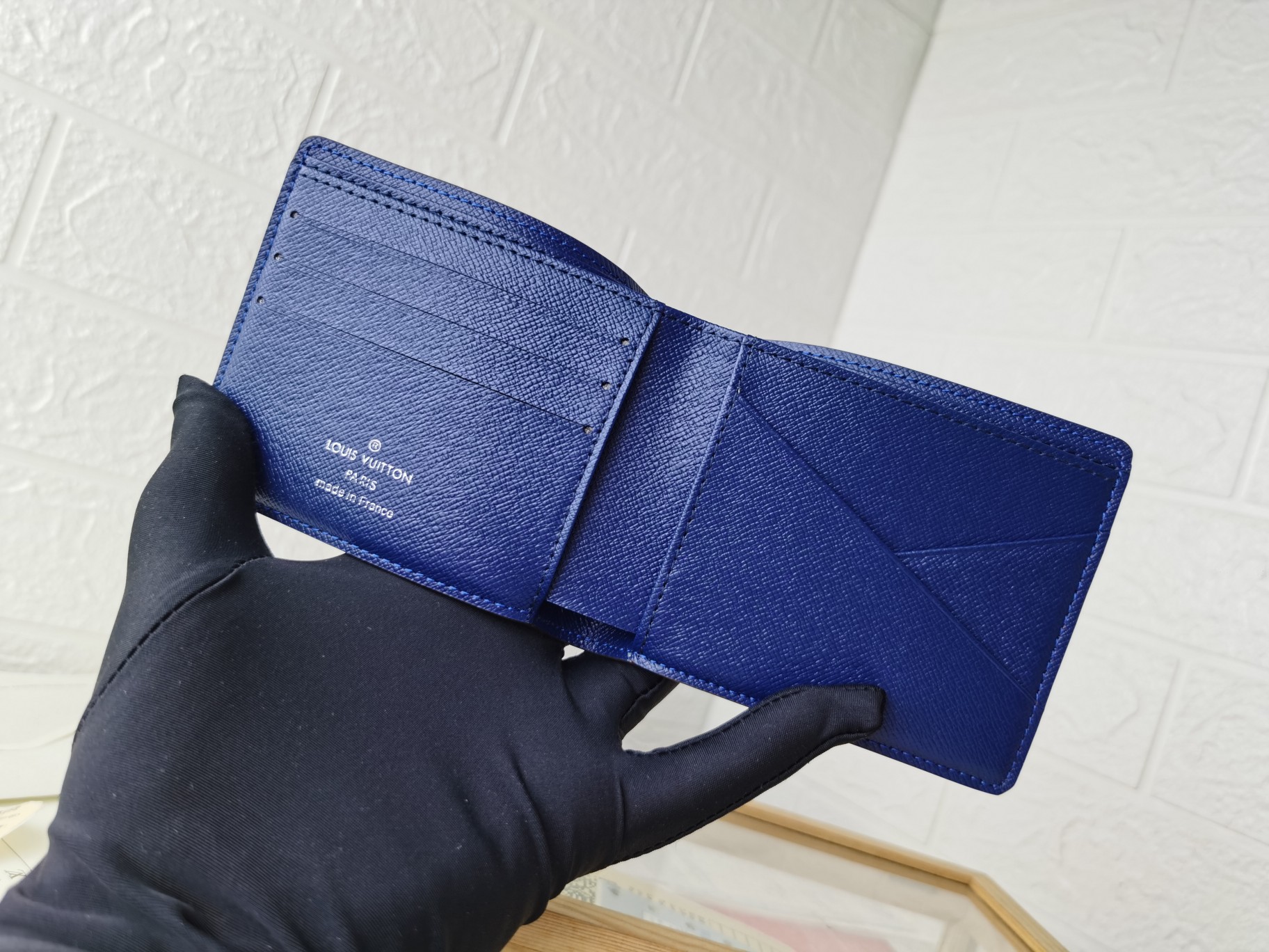 ルイ・ヴィトン モノグラム M30300 マルチプル財布