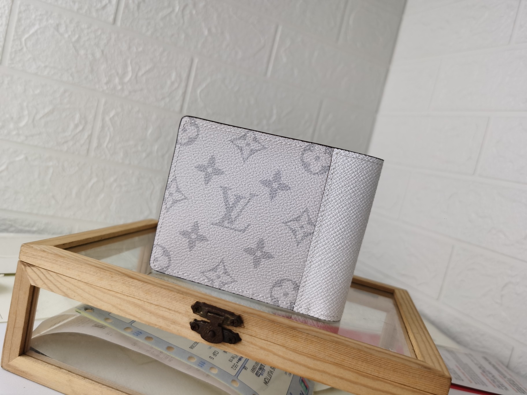 ルイ・ヴィトン M30300 モノグラム帆布製マルチ財布