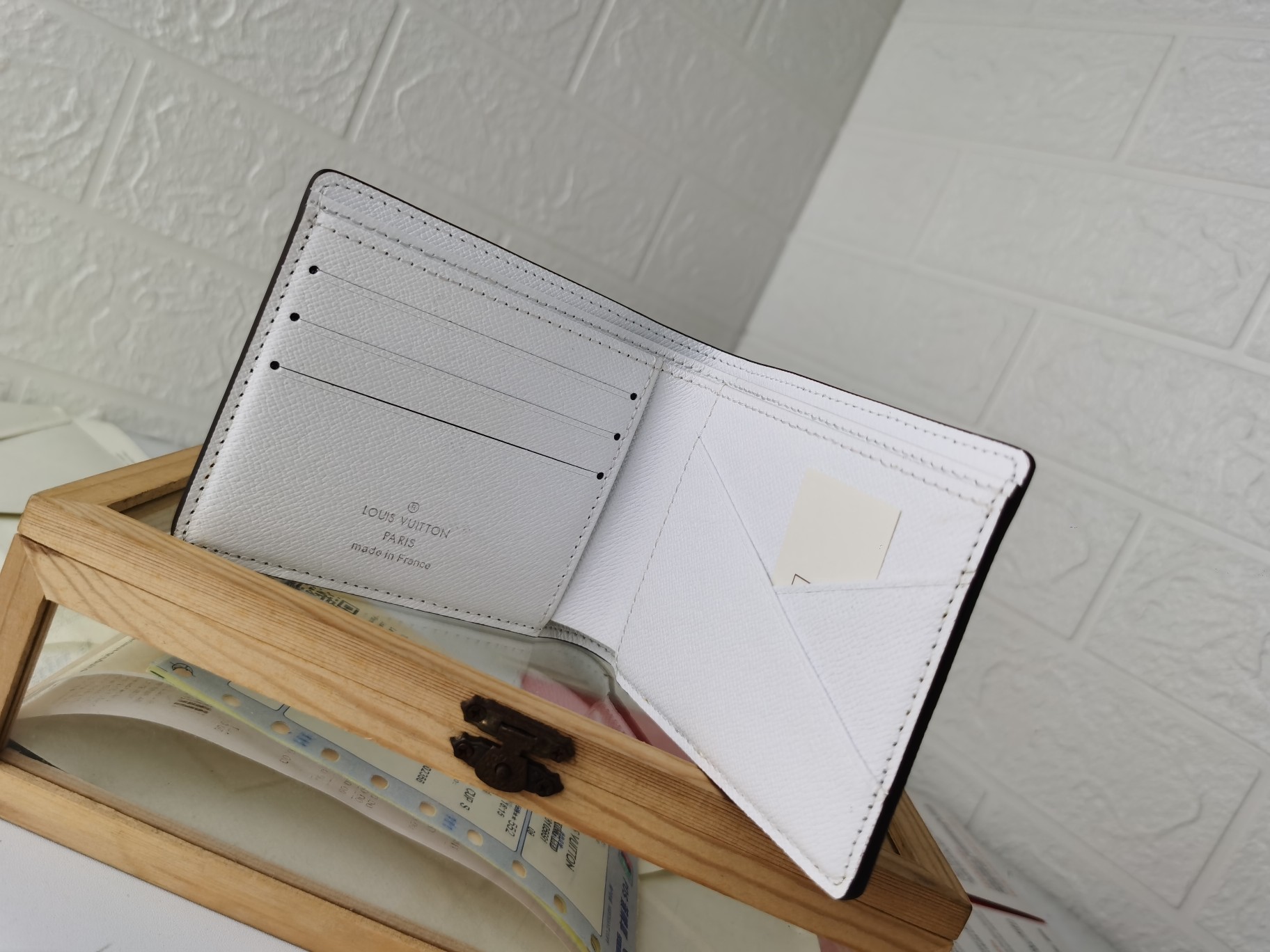 ルイ・ヴィトン M30300 モノグラム帆布製マルチ財布