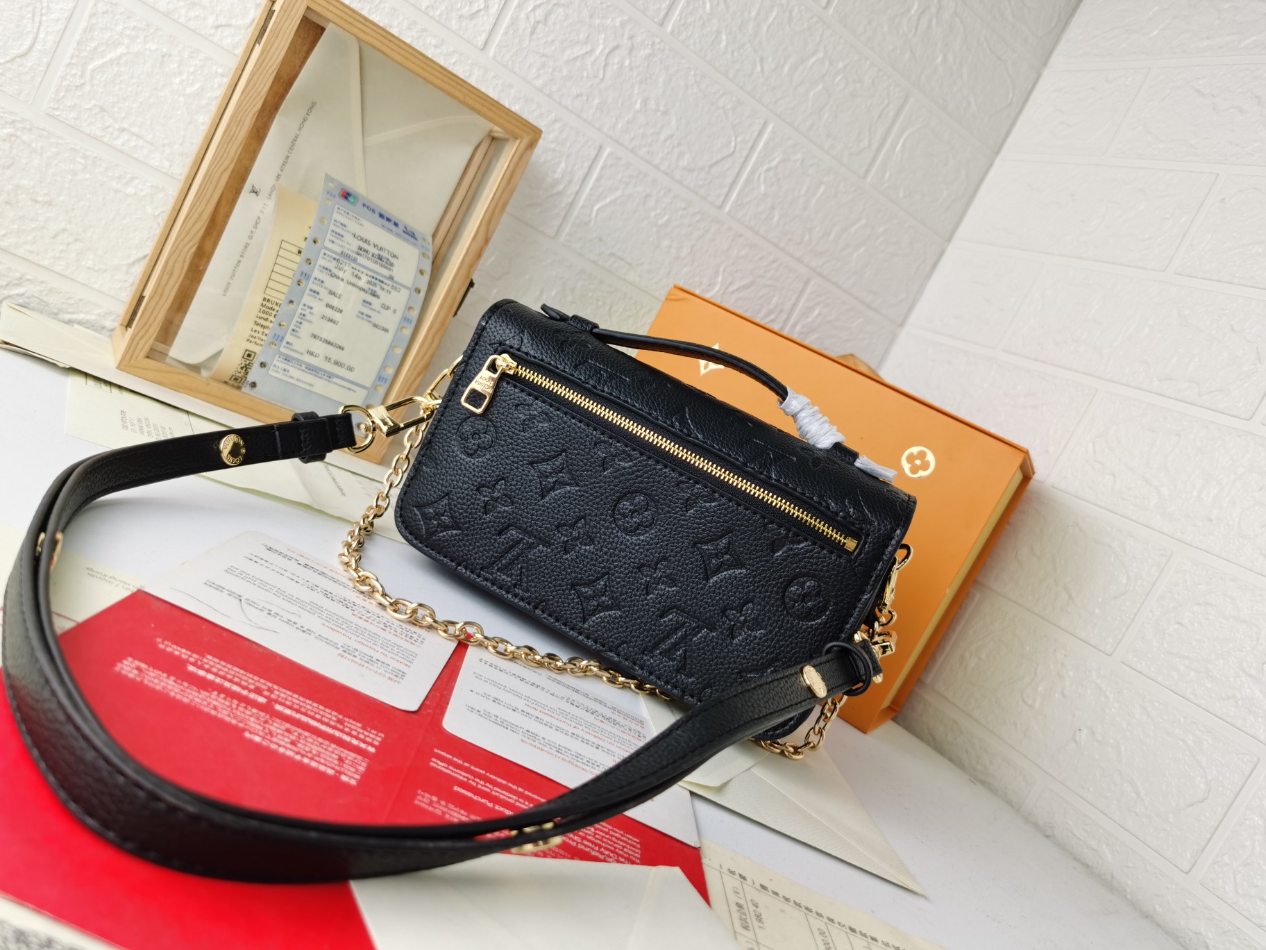 Pochette Métis East West 手袋取材 Monoglam 帆布