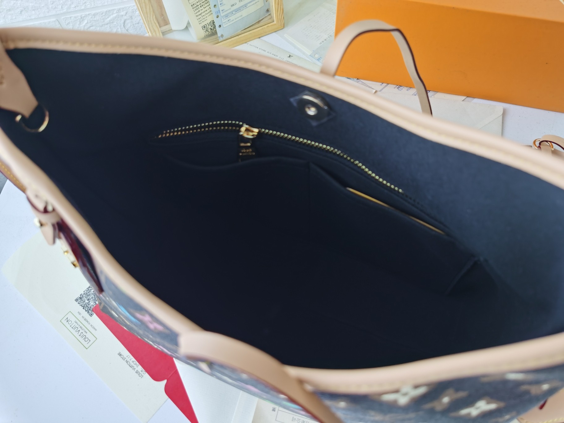 新登場！カラフルドットのCarryAll中号手袋