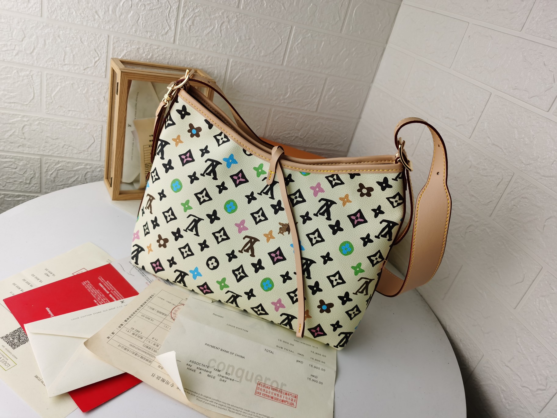 洗練されたデザインのCarryAll中号手袋