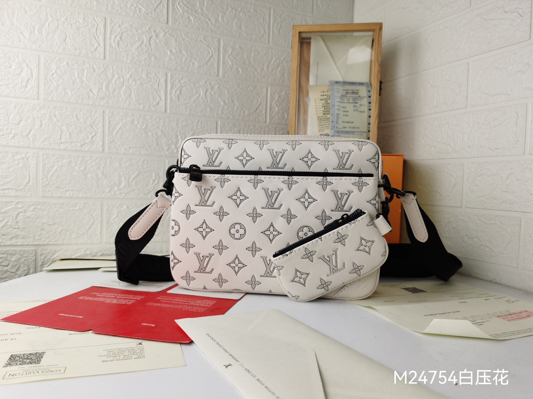 全皮製高級感溢れる男士用郵便バッグ