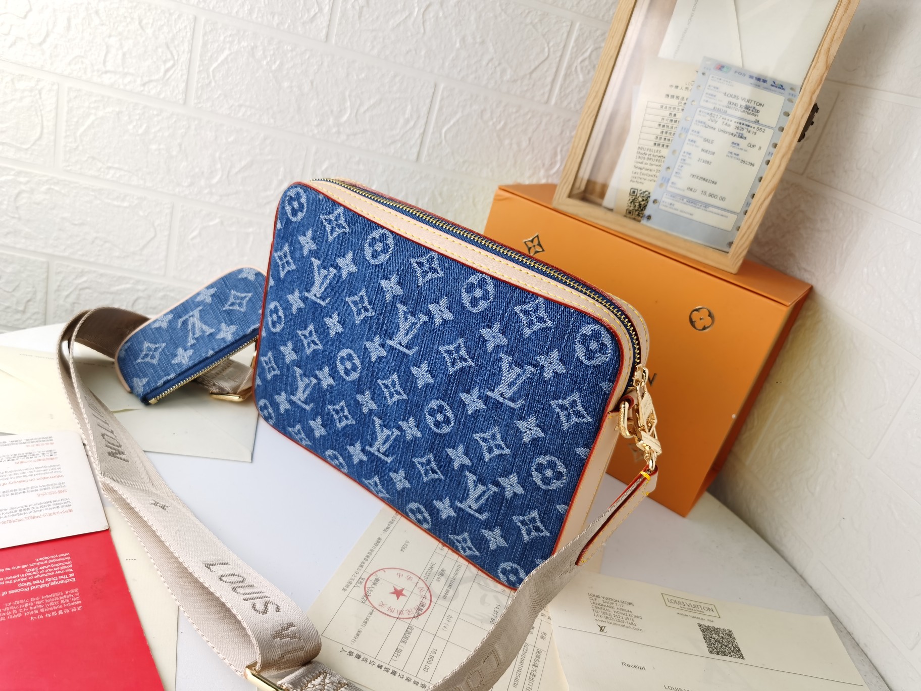 新作SPRINTER信使包 - Monogramデザインの高級感溢れるスタイル