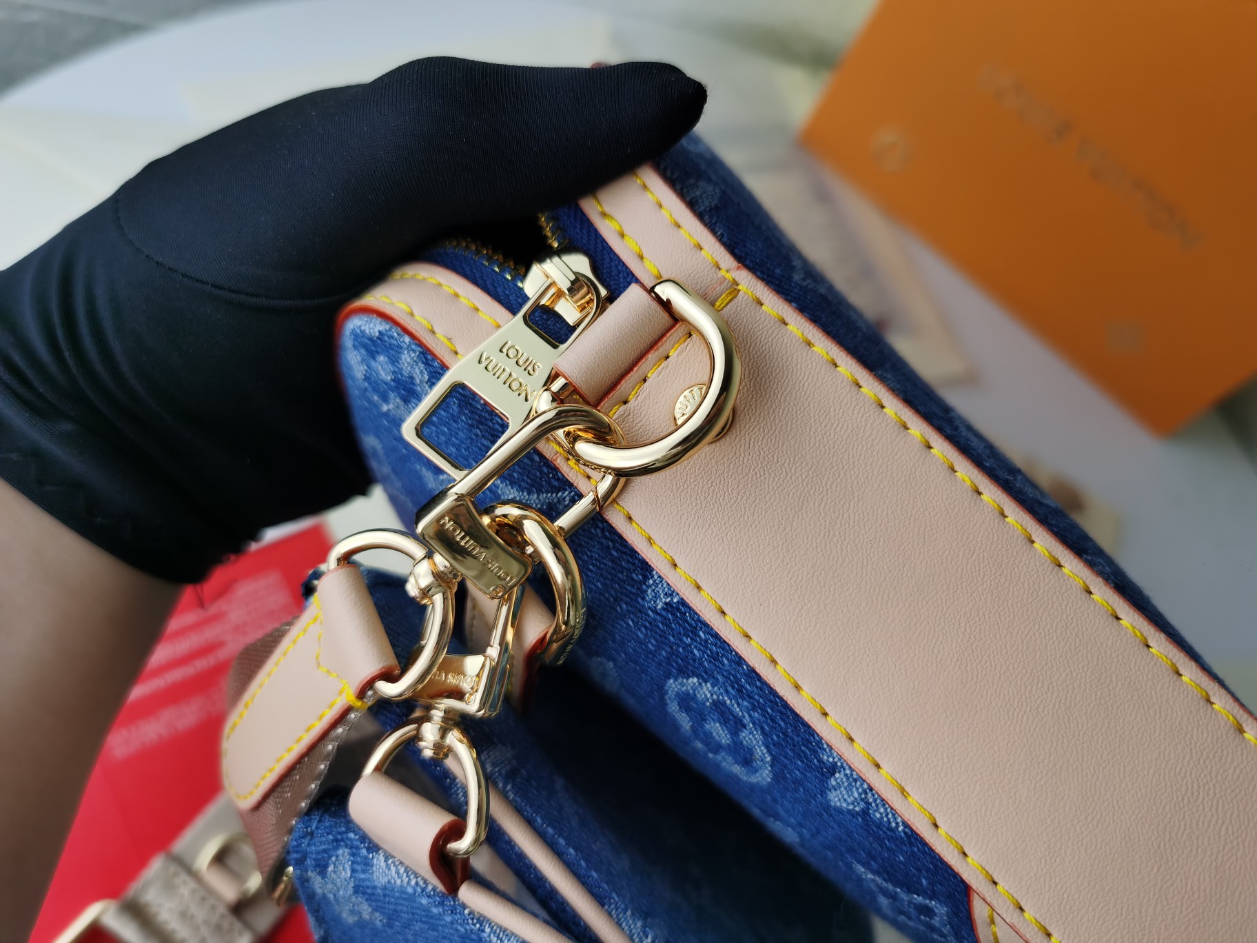 新作SPRINTER信使包 - Monogramデザインの高級感溢れるスタイル