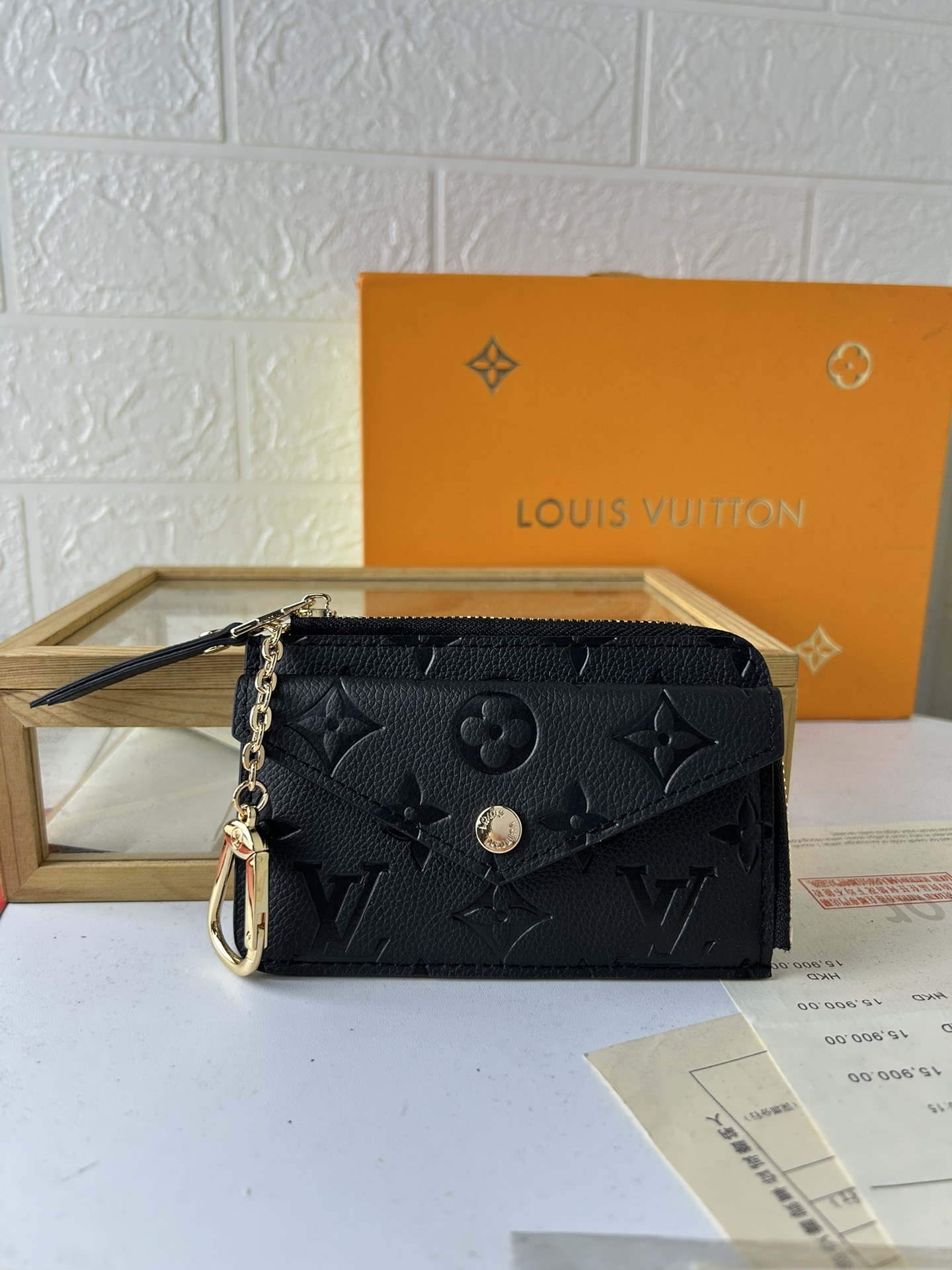 ルイ・ヴィトン Recto Verso カードケース - モノグラム帆布とレザーの洗練されたデザイン