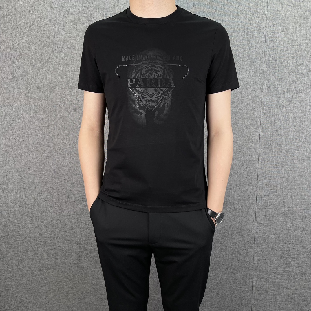 Prada Kleding T-Shirt Zwart Wit Mannen Katoen Gemerceriseerd katoen Lente/Zomercollectie Korte mouw