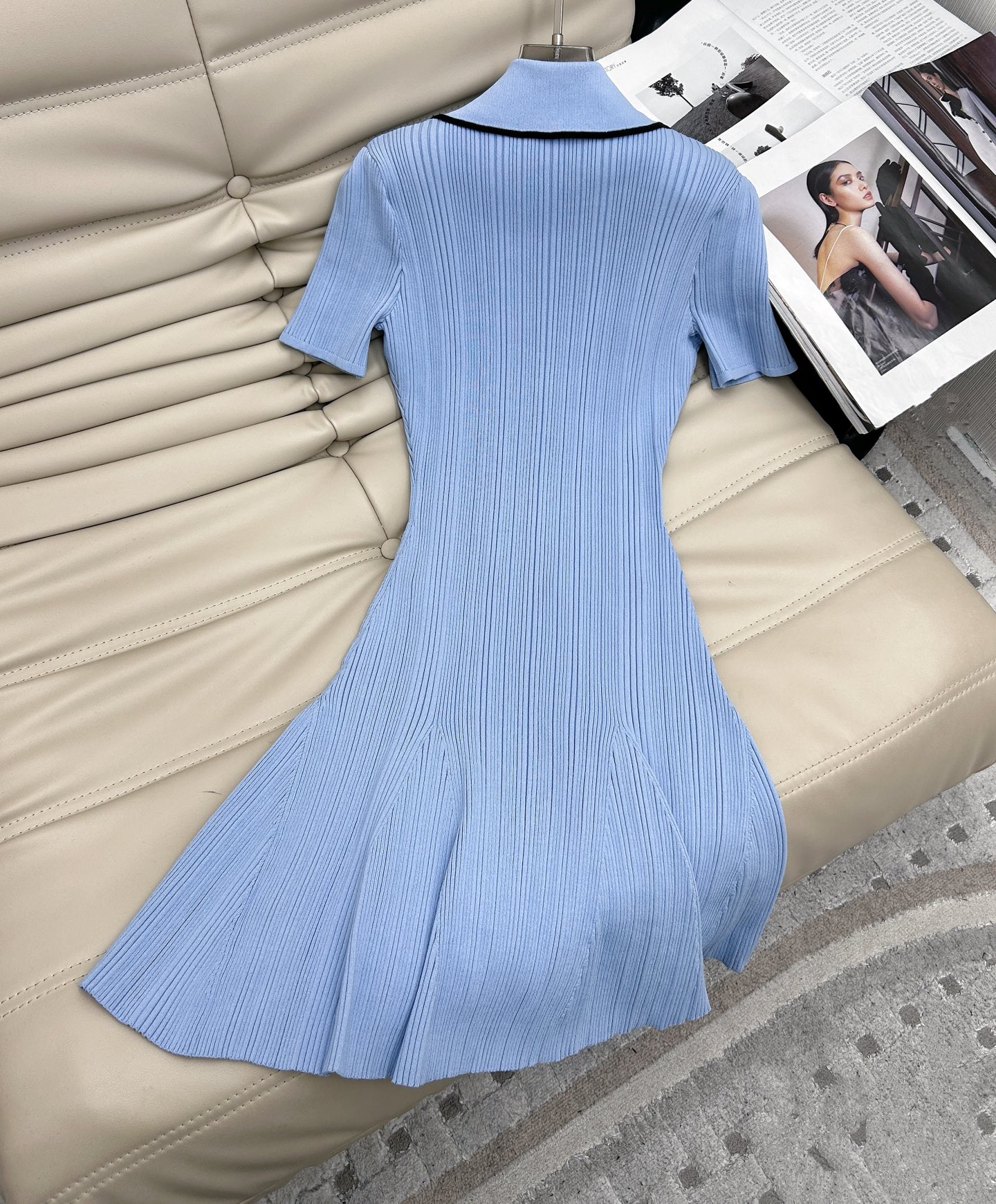 25Ss夏季新款 polo衫收腰针织连衣裙👗独家开发！高版出品！超爱简约时髦风！修身显瘦的版型，女神必备