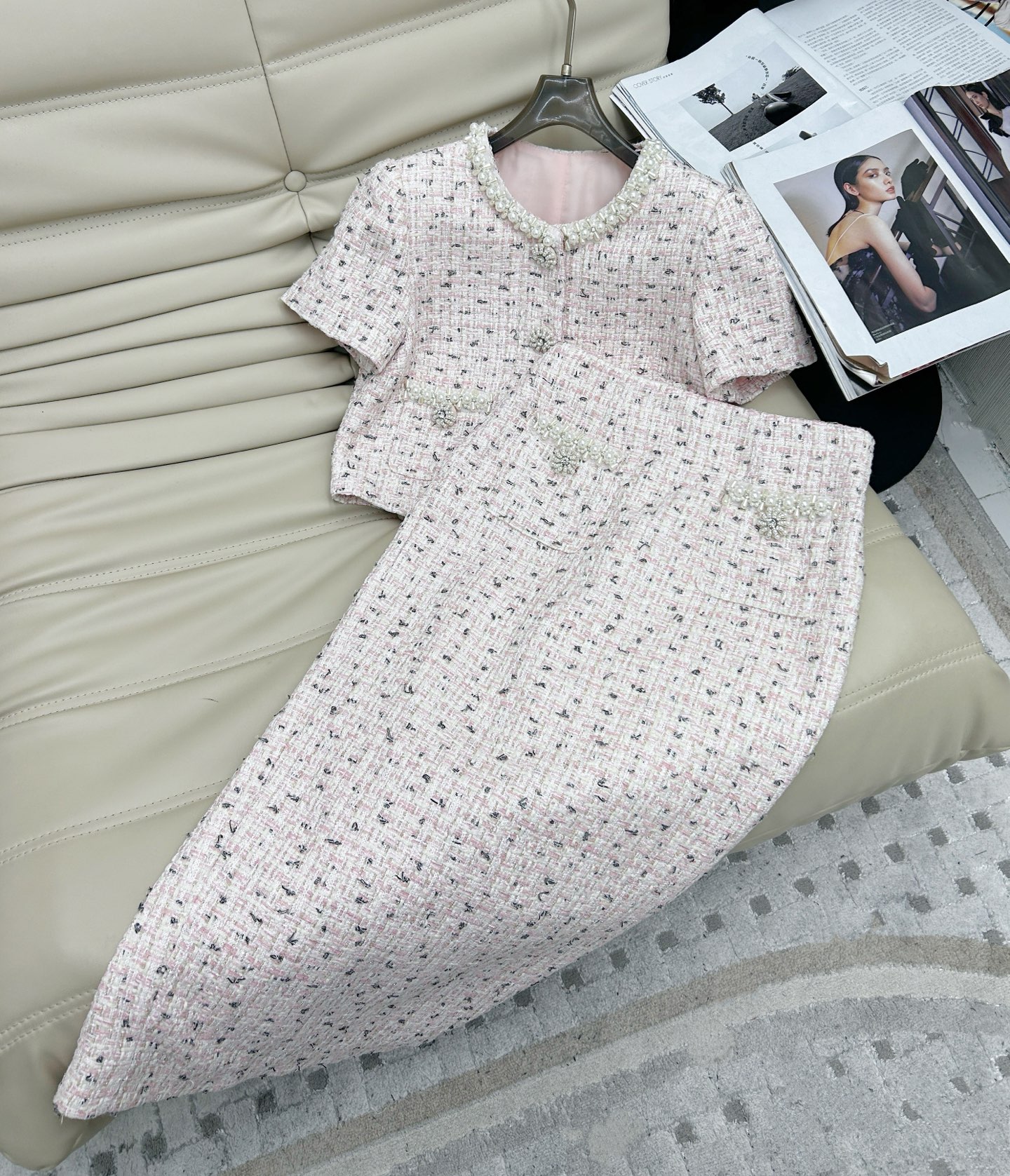 NO:323378,——25 years of Heavy Industry Customized Pearl Collar Small Jacket Skirt Two-piece Set Set Customized Fabrics, Sweet Elegant and High-end Sense Everyday Temperament Necessities for Dating and Partying SML, Skirts, Jackets & Coats, Alexander Wang19860909——25年重工定制珍珠领小外套半身裙两件套 套装 定制面料,甜美优雅高级感 日常气质约会聚会必备品 码数SML,,skirts,jackets & coats,alexander wang,Women's clothing