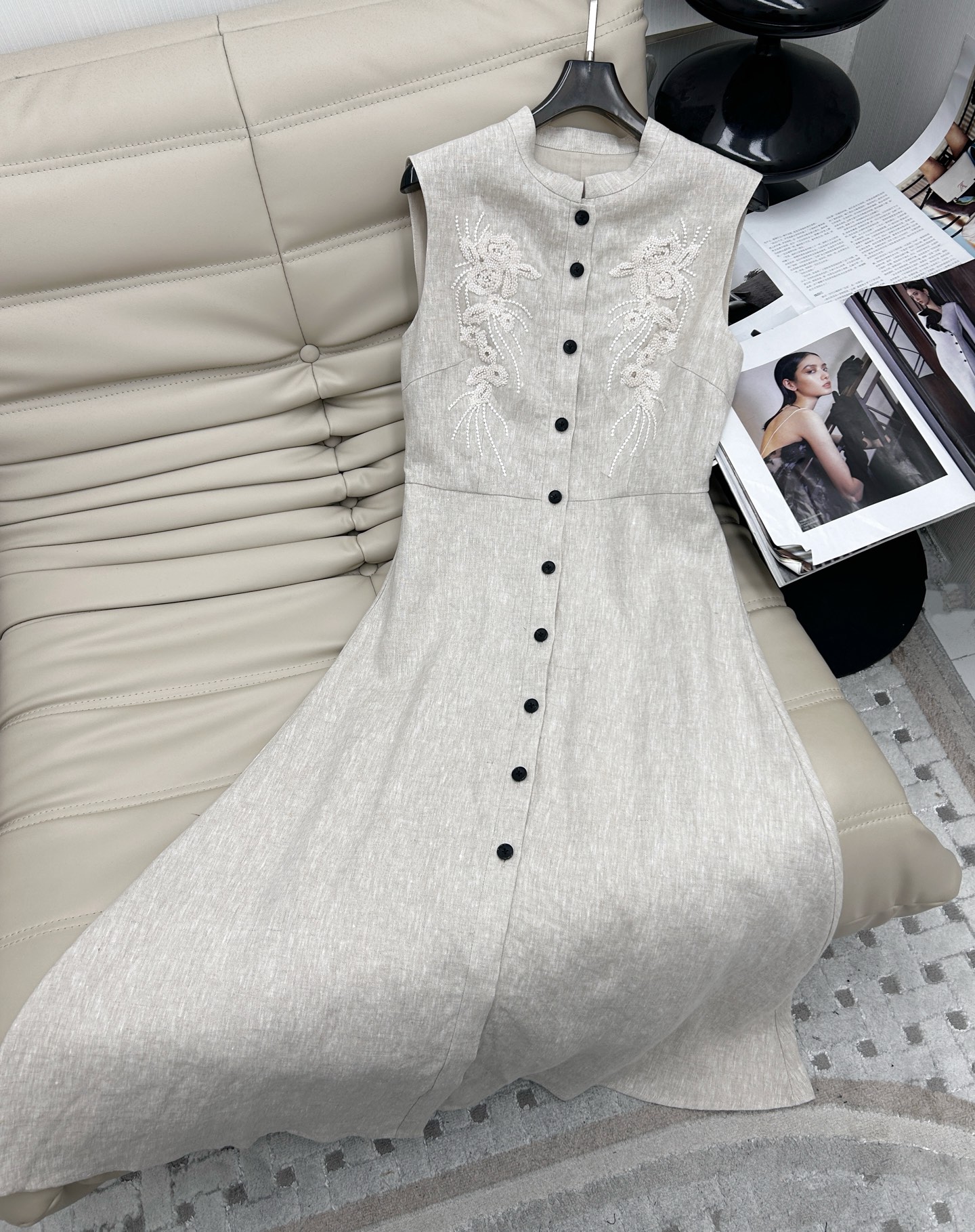 NO:317945,———The latest style sleeveless linen bead dress Linen fabric, sleeveless bead design Three-dimensional waist-hugging style essential items for vacation and travel 2 colors on sale SML, skirts, alexander wang19860909———最新款 无袖亚麻钉珠连衣裙 亚麻面料,无袖钉珠设计 立体收腰版型 度假旅游必备单品 2色现货发售SML,,skirts,alexander wang,Women's clothing