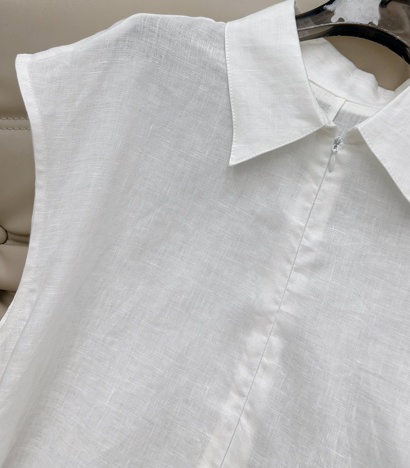 Sleeveless Linen Dress with Belt, Turn-Down Collar, and Slimming Fit - New 2025 4 i1745840117113 7186 0 2