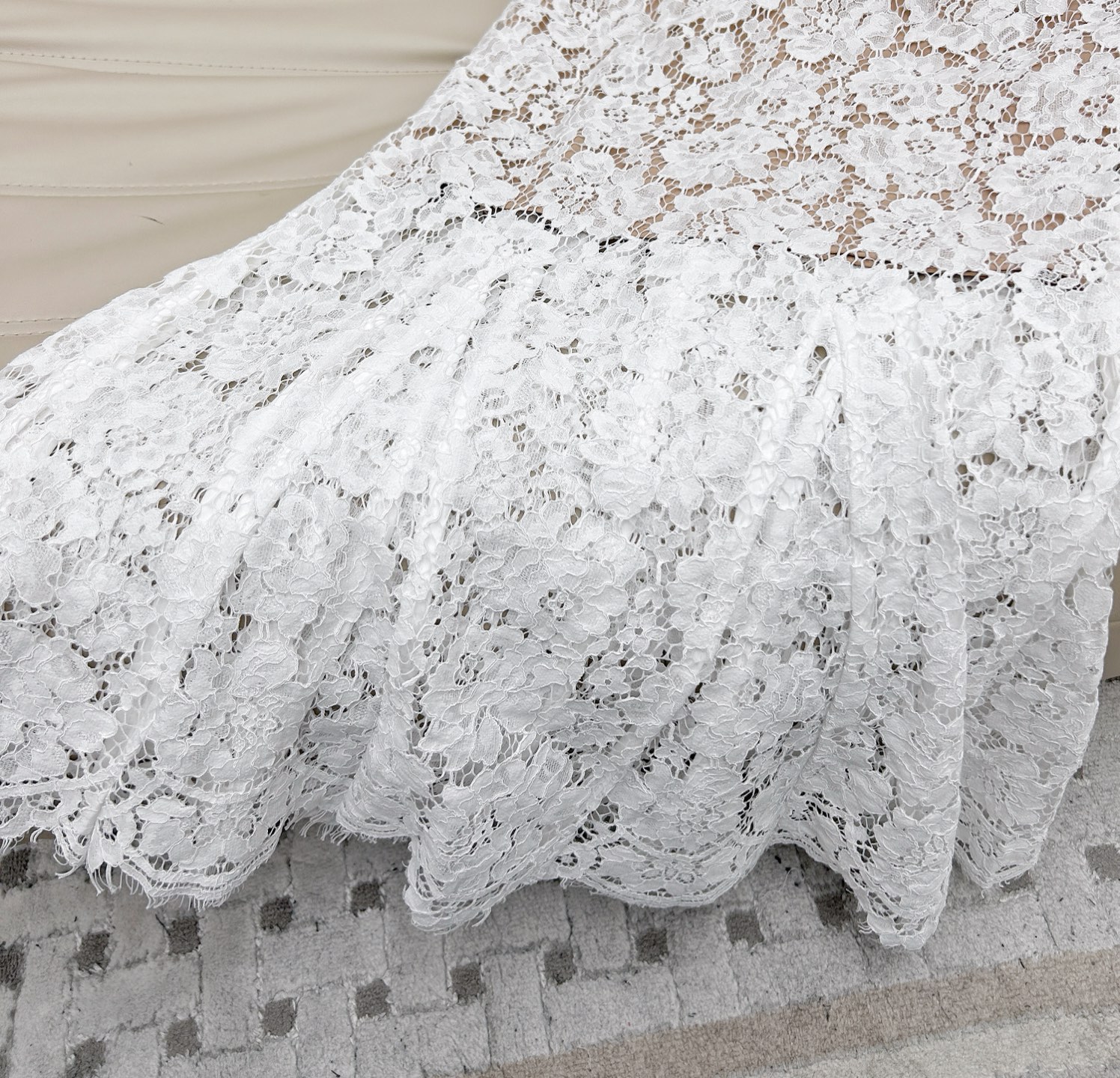 Elegant Off-Shoulder Floral Lace Dress - Chic & Flattering Design 6 i1747042486651 382 0 4