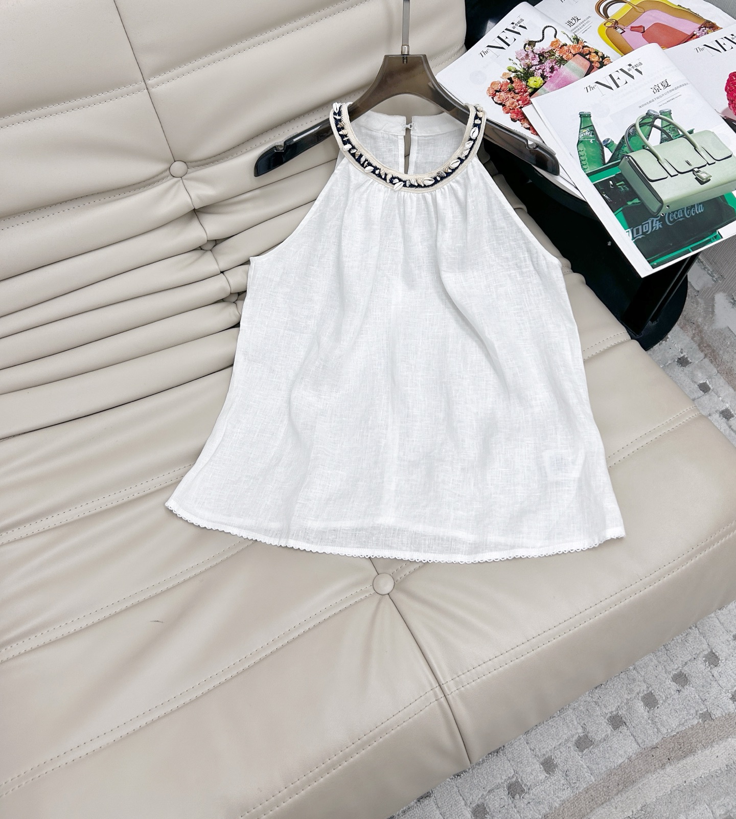 Elegant Linen Two-Piece Set: Sleeveless Top & Shorts - Vintage Chic 3 i1747470371435 7168 0 1