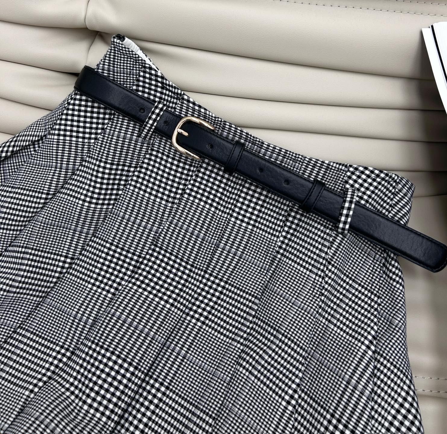 Gray Plaid Vest Two-Piece Set, Stylish British Style Vest & Pleated Skirt 8 i1748600518660 7060 0 7