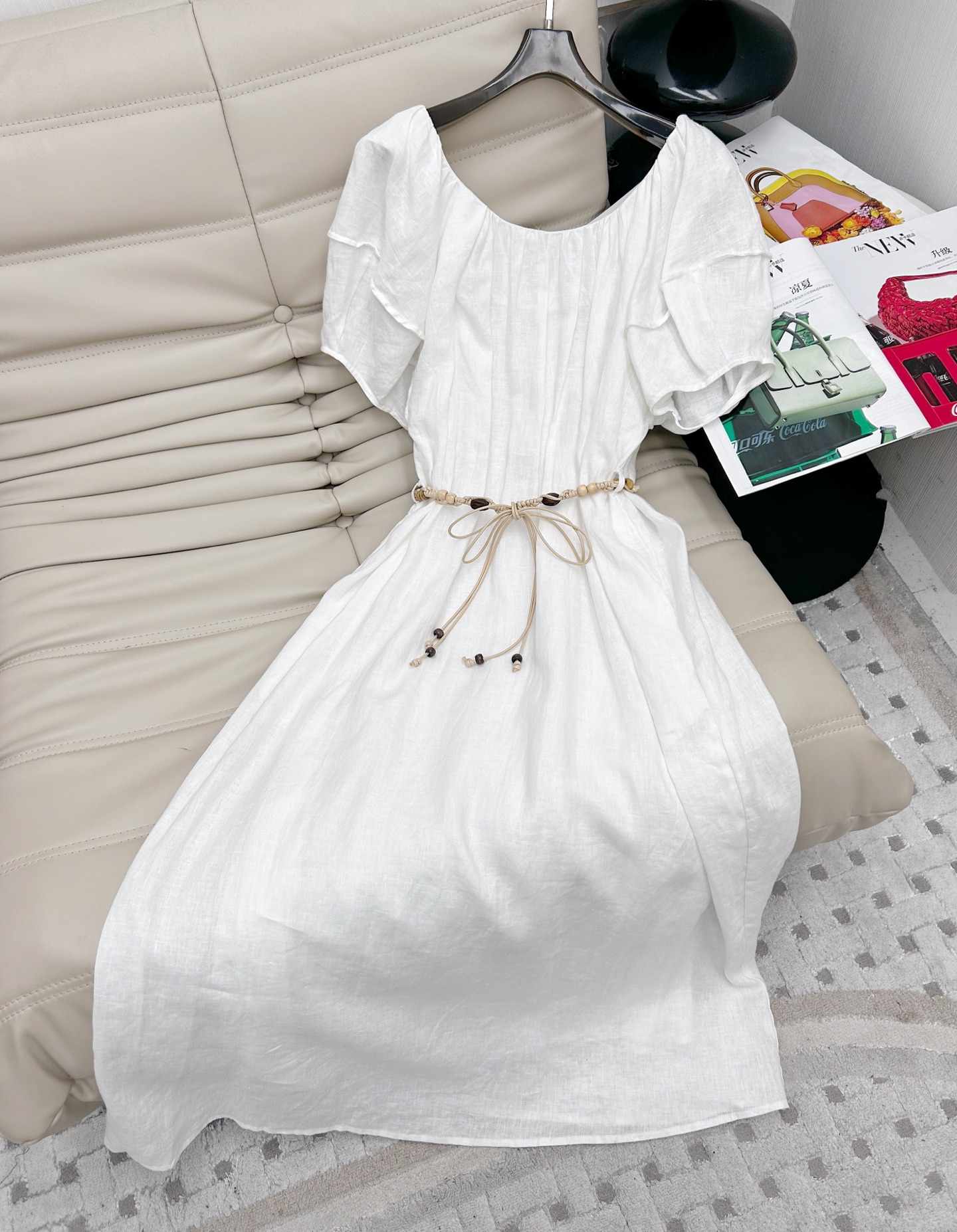 NO:902838,——New style, U-neck puff sleeve dress, linen fabric, solid color design, simple and elegant, straps to tighten the waist, slimming and loose fit, versatile style, size SML,,skirts,19860909———新款,U领泡泡袖连衣裙,亚麻面料 纯色设计 简约大方,绑带收腰显瘦宽松版型 ,百搭款 码数SML,,skirts,,Women's clothing