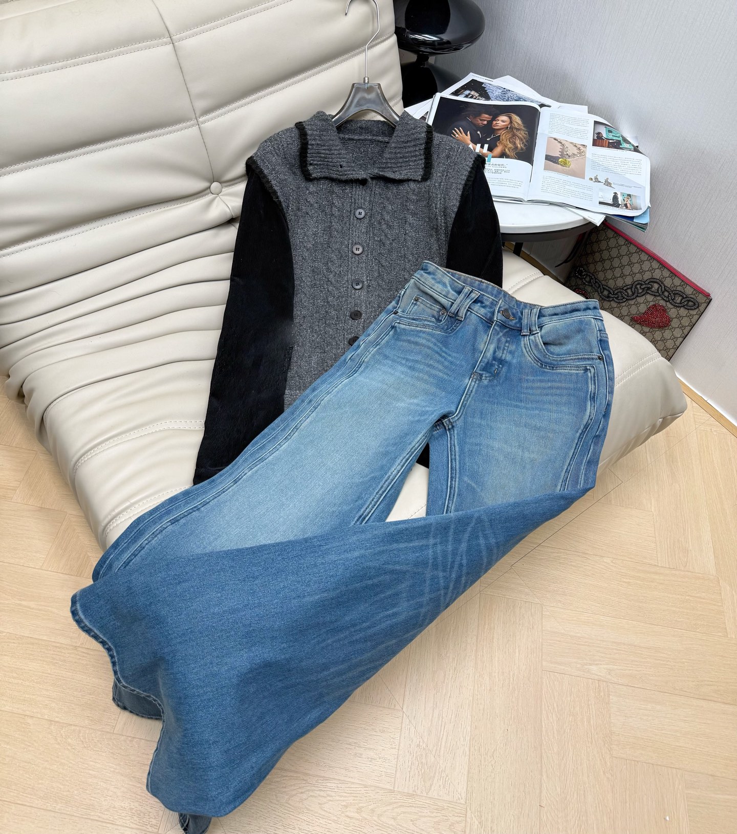 NO:605648,Pants, the latest fake two-piece wool lapel cardigan, stand-up collar, button hem, belt decoration, skin-friendly texture, breathable, niche design, contrasting colors, high-end, versatile single color, size SML,,alexander wang19860909裤子最新款假两件羊毛翻领开衫立领纽扣下摆腰带装饰 质感亲肤透气 小众设计感十足 撞色高级 百搭款单色 码数SML,,alexander wang,Women's clothing