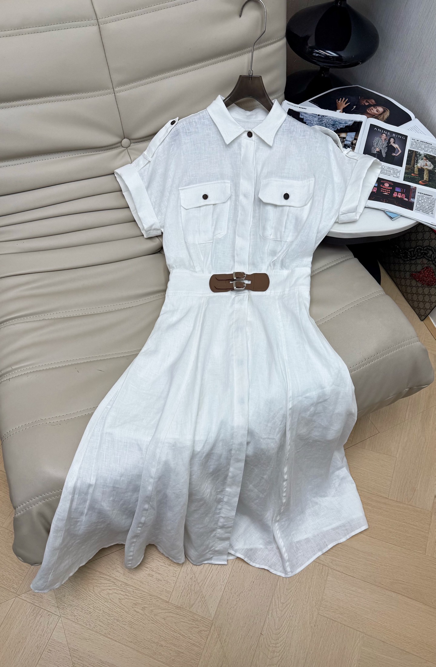 NO:842769,The popular lapel shirt dress is made of natural linen, light and breathable fabric, which is super comfortable to wear in summer!  Short sleeves + lapel design, girdle design to tighten the waist and show your figure. There are two symmetrical pockets on the chest, practical and workwear-like. Mid-length A-line skirt, can be worn for commuting, daily life, and vacation. It is simple and versatile, full of temperament ~ Recommended two-color SML, skirts, shirts, T-shirt,19860909爆款翻领衬衫连衣裙采用天然亚麻轻薄透气面料,夏天穿超舒服！短袖+翻领设计腰封设计收腰显身材.胸前有两个对称口袋,实用又有工装感.中长A字裙摆,通勤、日常、度假都能穿,简约百搭,气质感满满～推荐 两色SML,,skirts,shirts,T-shirt,,Women's clothing