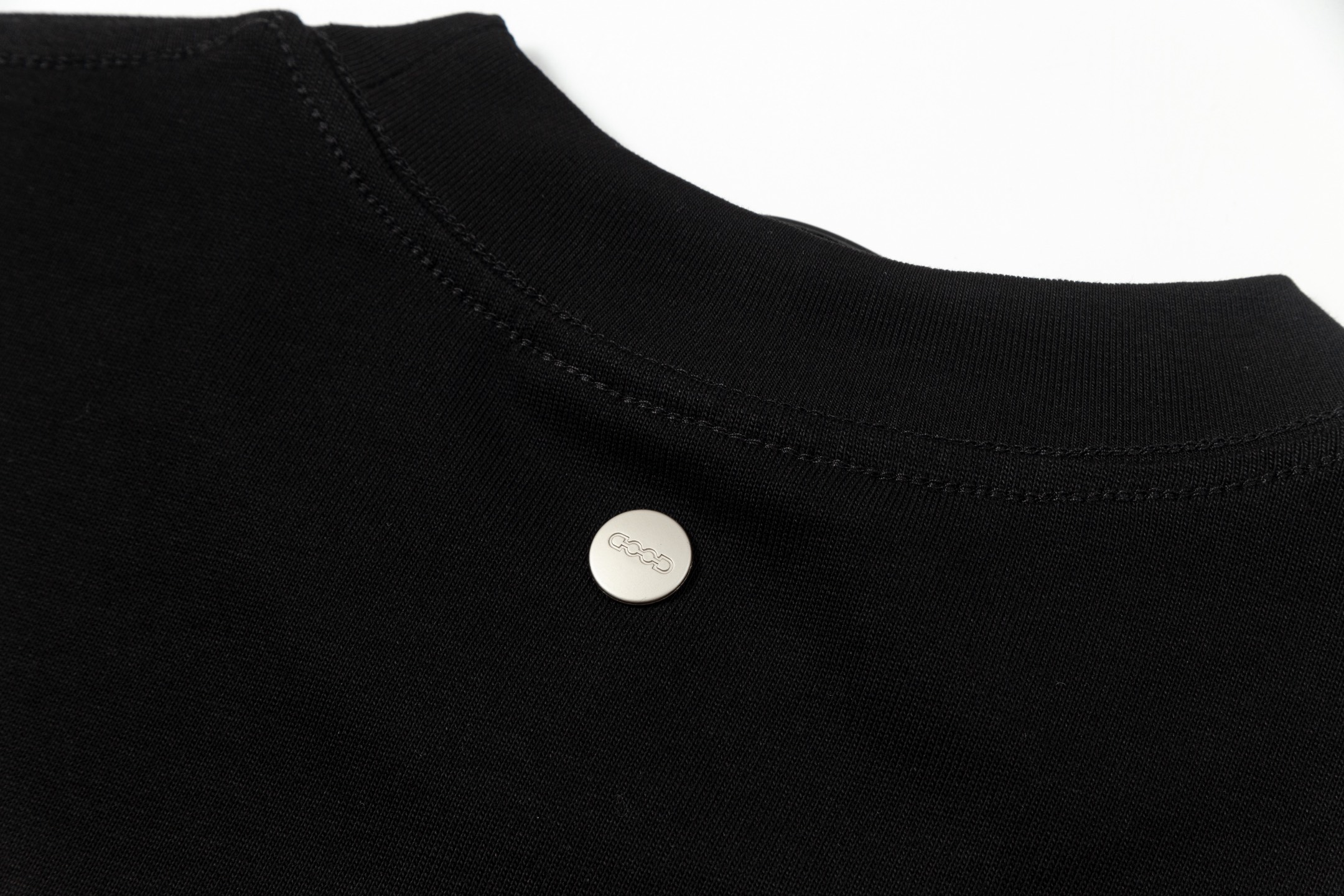 GOOD BRAND 25ss 电镀烤瓷珍珠字母短袖-Chinese UA Cheap High Quatity Brand Clothes Bags handbags Sneakers wholesale wholesaler seller from China Factory suppliers Fashion Clothing Shoes best Quality Beautiful Price GOOD BRAND 25ss 电镀烤瓷珍珠字母短袖