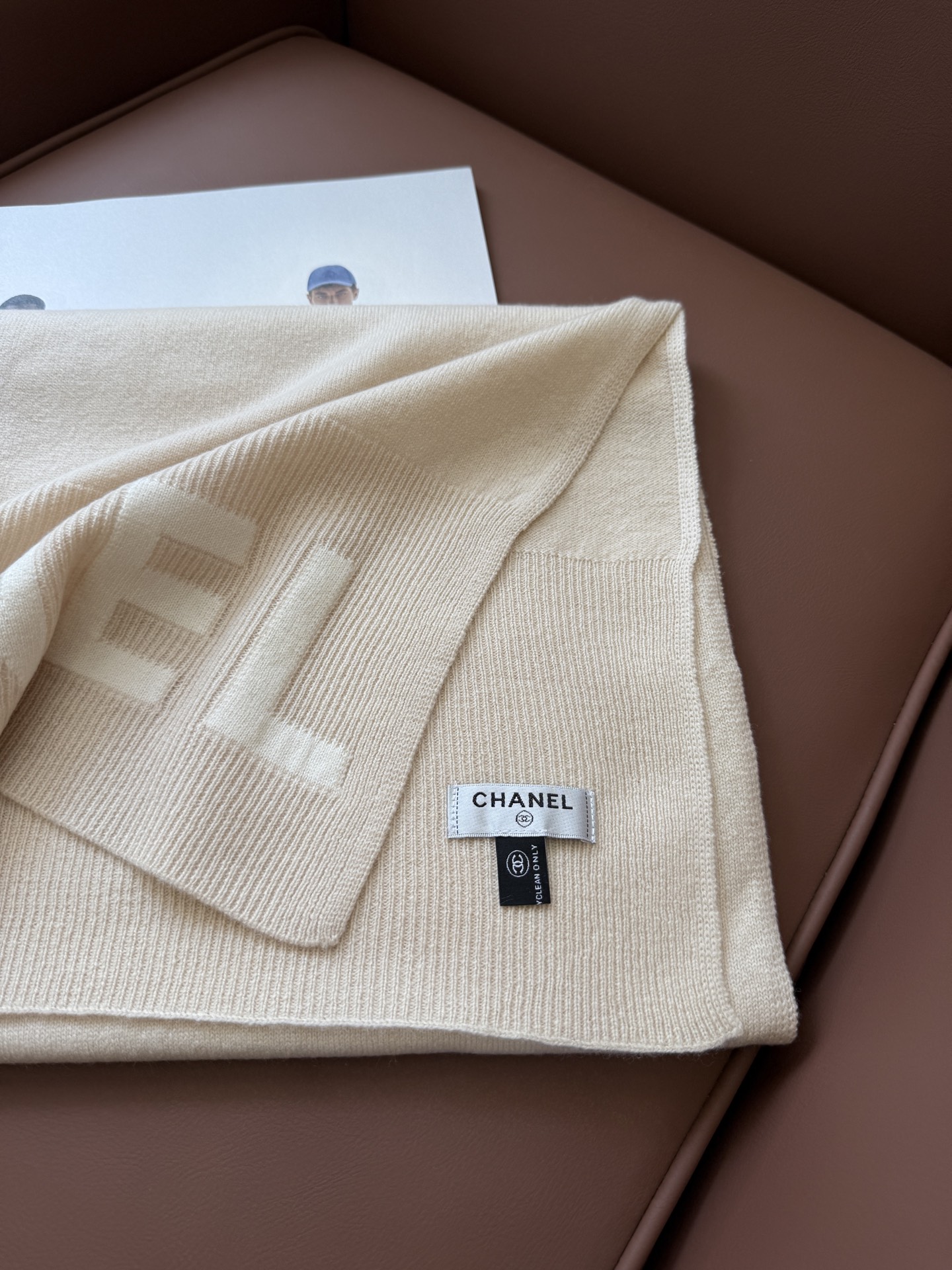 💟【▪Chanel · 香奈儿难得一见的针织单品，温柔配色，超级迷恋❗️气质低调恬静又不失优雅❗️】重点