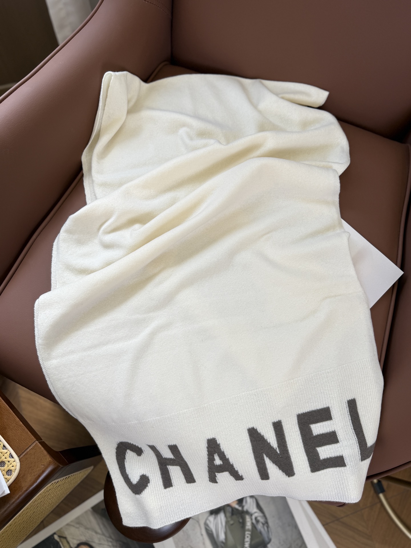 💟【▪Chanel · 香奈儿难得一见的针织单品，温柔配色，超级迷恋❗️气质低调恬静又不失优雅❗️】重点