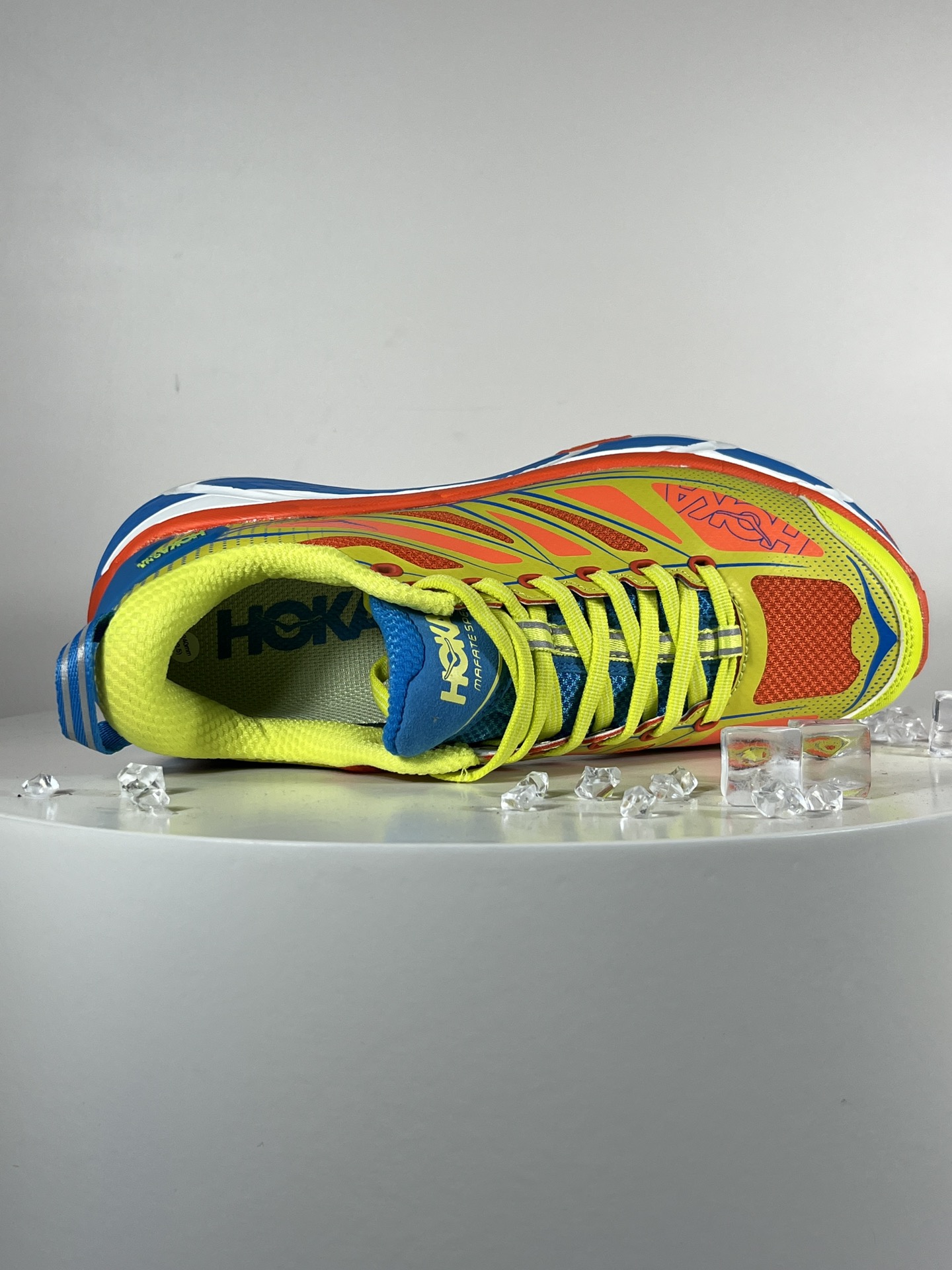 HOKAONEONEMafateSpeed2Low玛法特2代系列低帮轻量户外越野休闲运动慢跑鞋基于各自在