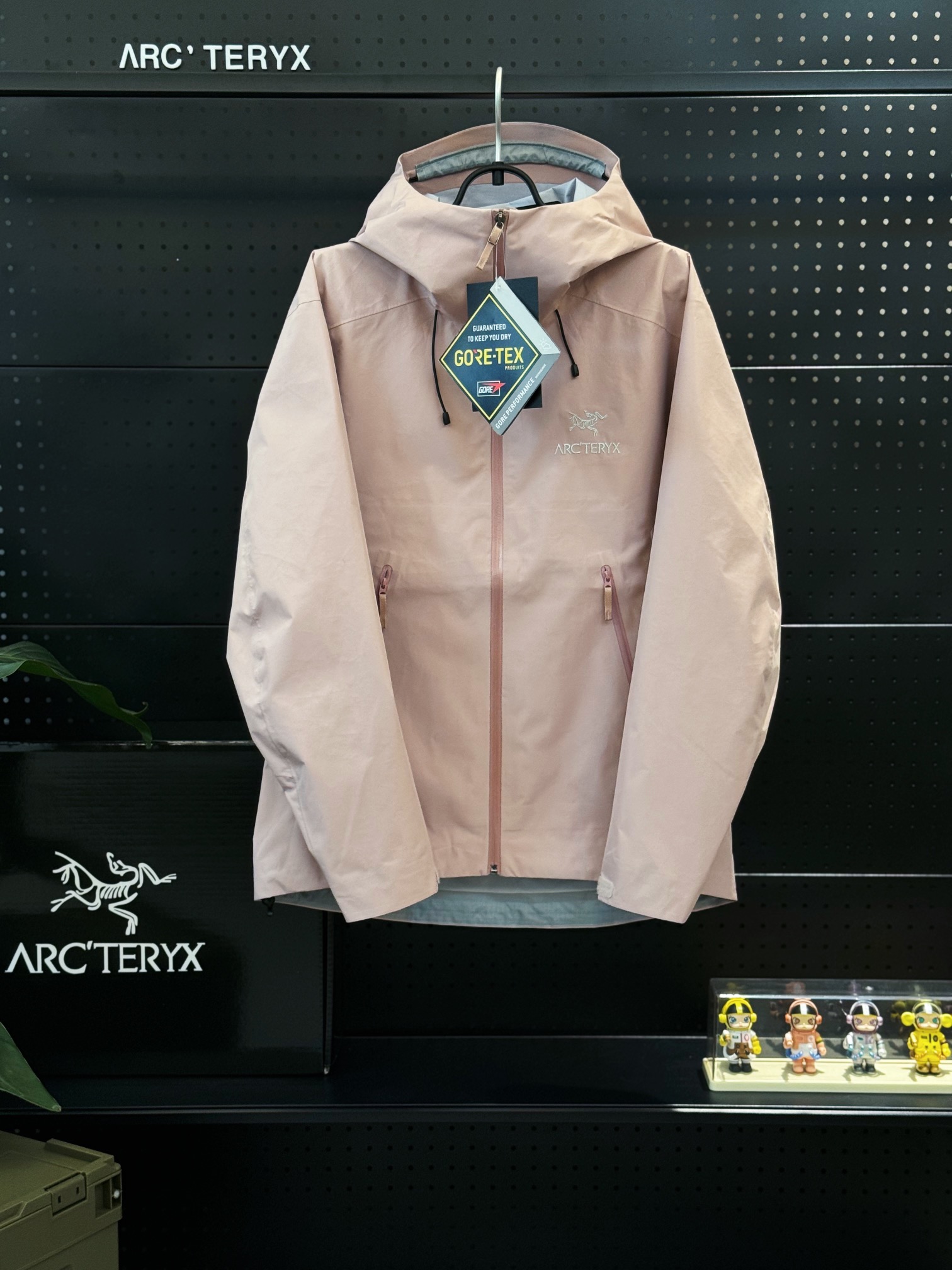 Fashion
 Arcteryx Clothing Coats & Jackets 2023 AAA Replica uk 1st Copy
 Black Blue Green Grey Pink Purple Red Splicing Men Vintage