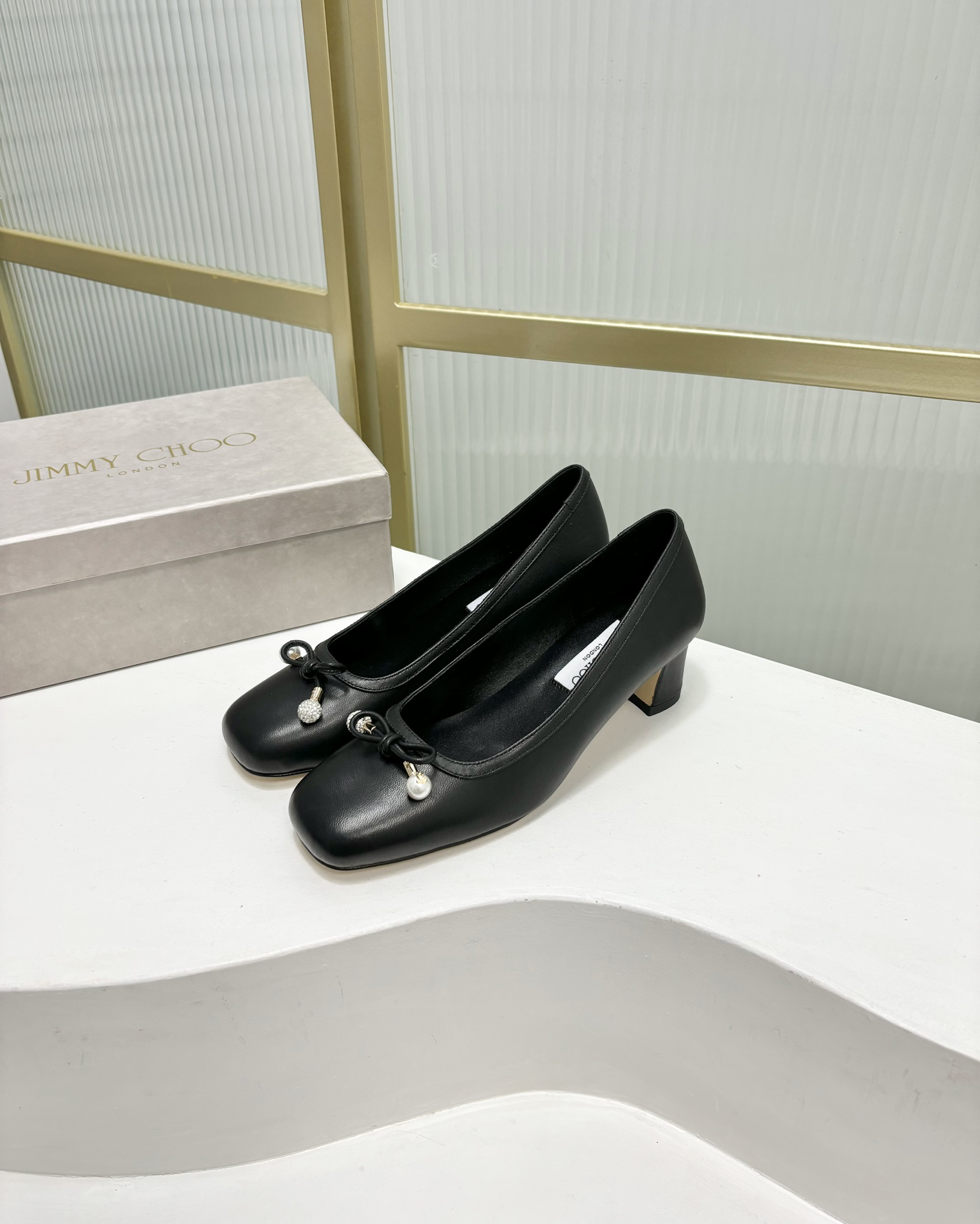 Balenciaga Classic Luxury Leather Shoe Loafer Ref.30F063E1 3