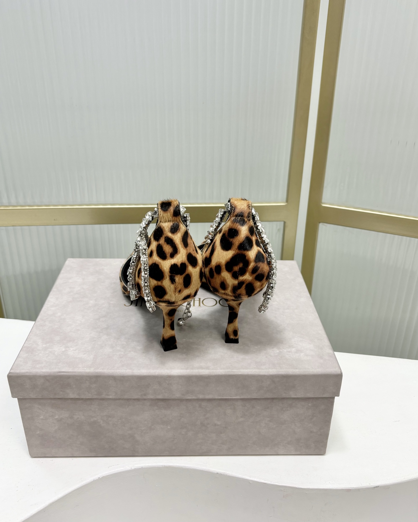 Jimmy Choo Stevie 100 Leopard Print Bow Tie Pointed Toe High Heels 8 i1741272413876 6418 0 6