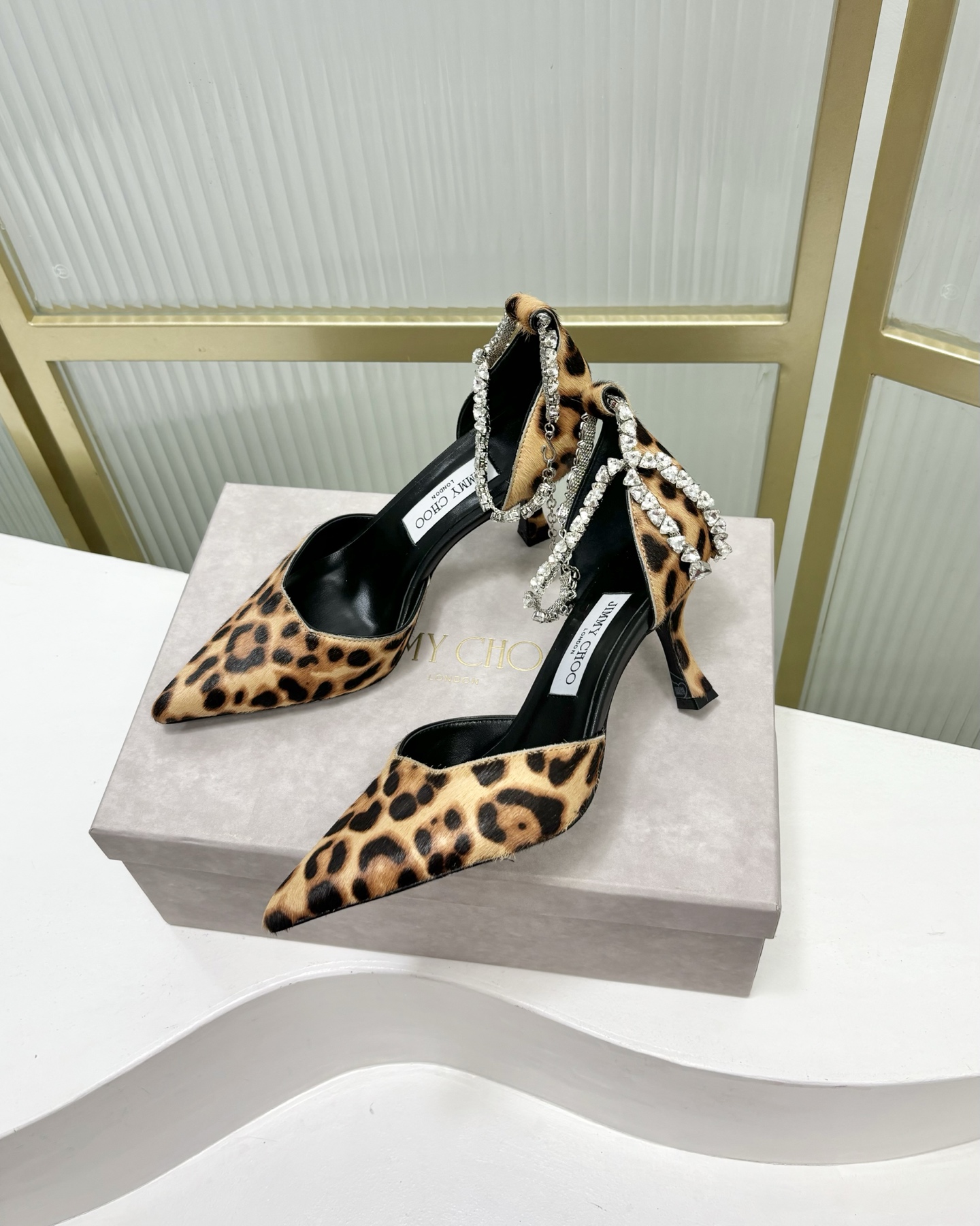 Jimmy Choo Stevie 100 Leopard Print Bow Tie Pointed Toe High Heels 7 i1741272416232 263 0 5