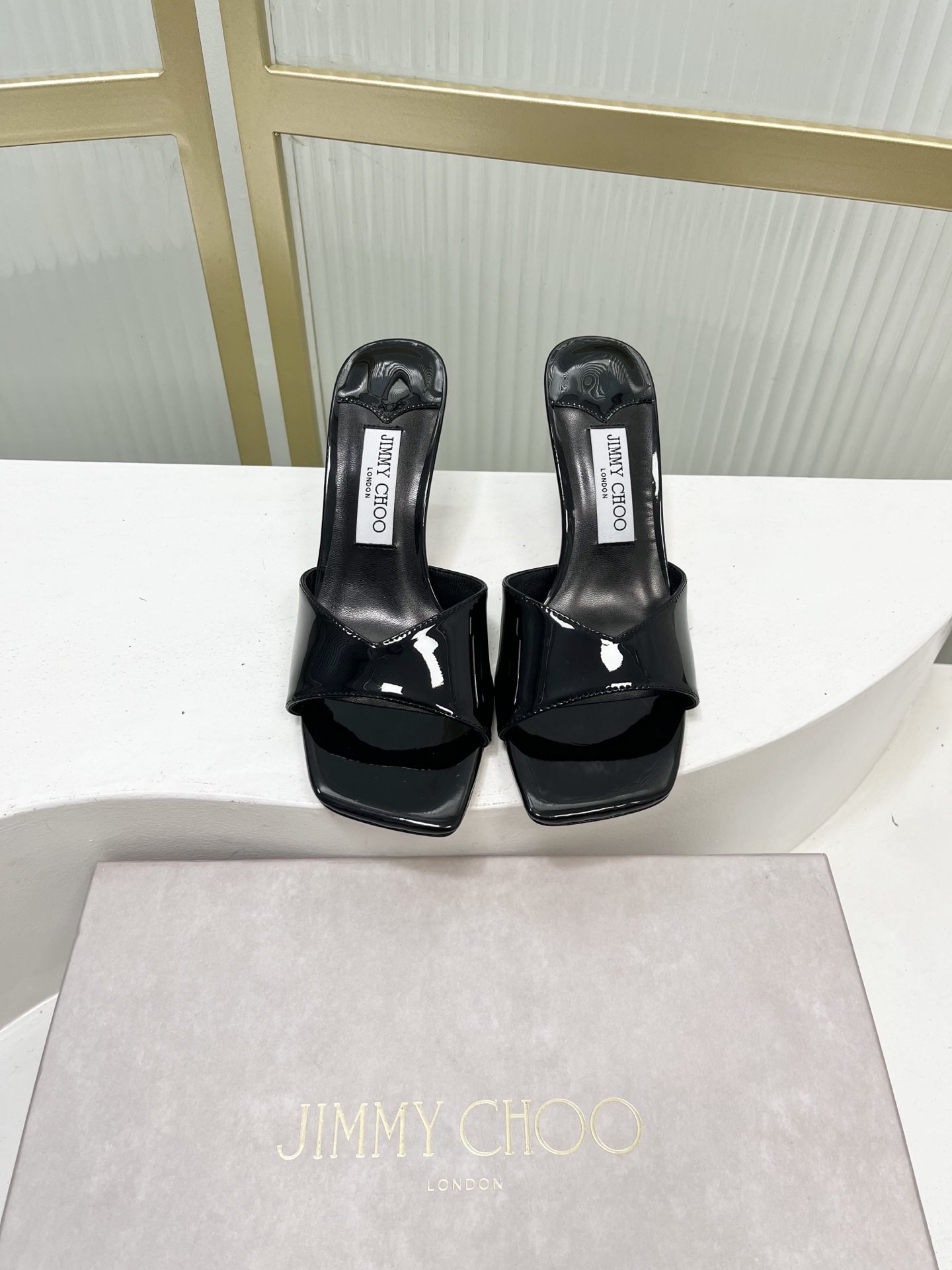 Jimmy Choo Mules à Talons Hauts en Cuir Verni Noir pour Femme