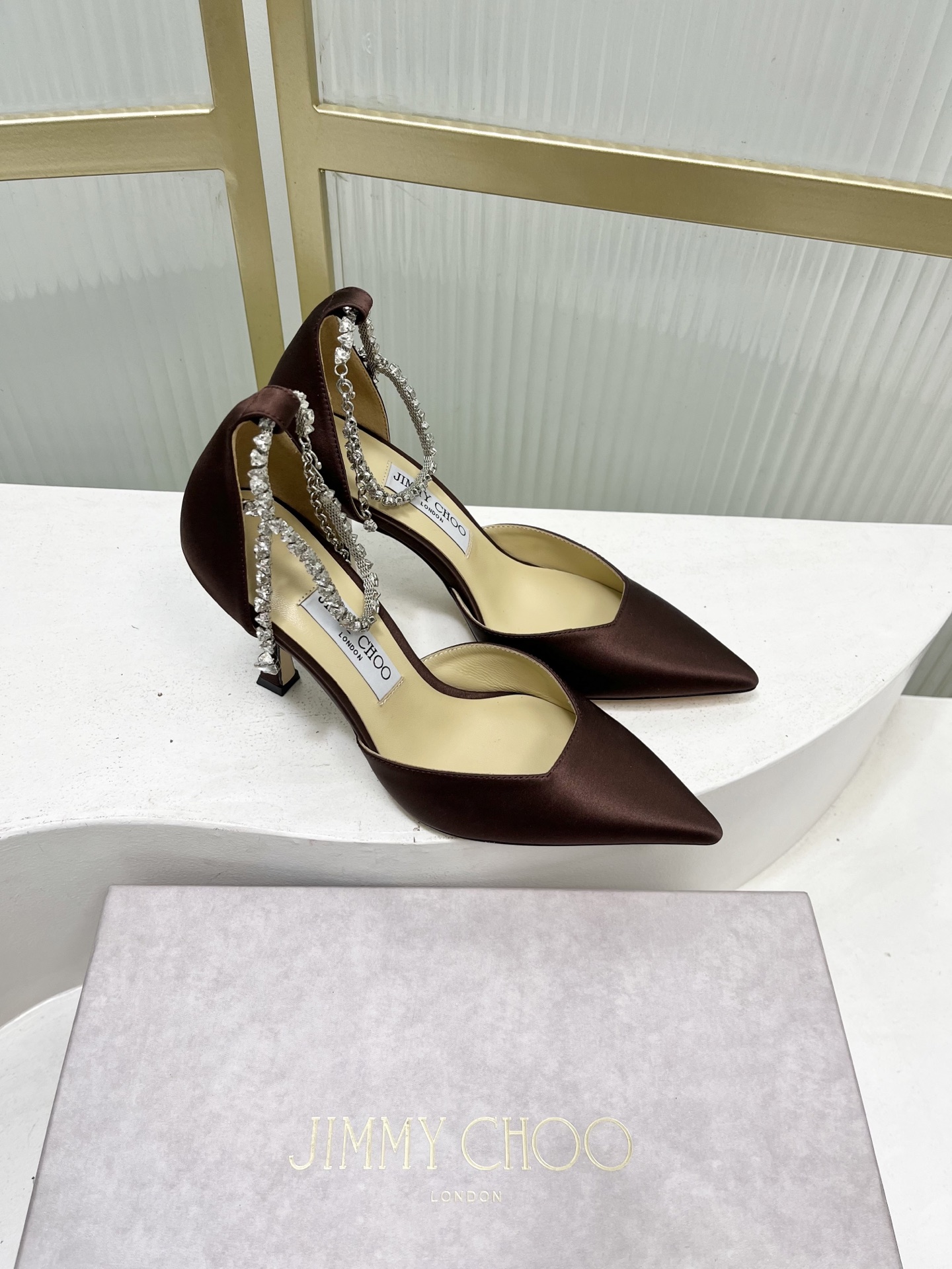 Jimmy Choo Jimmy Cho* JC吉米周新款蝴蝶结钻链真丝绸缎高跟鞋两穿中空尖头凉鞋