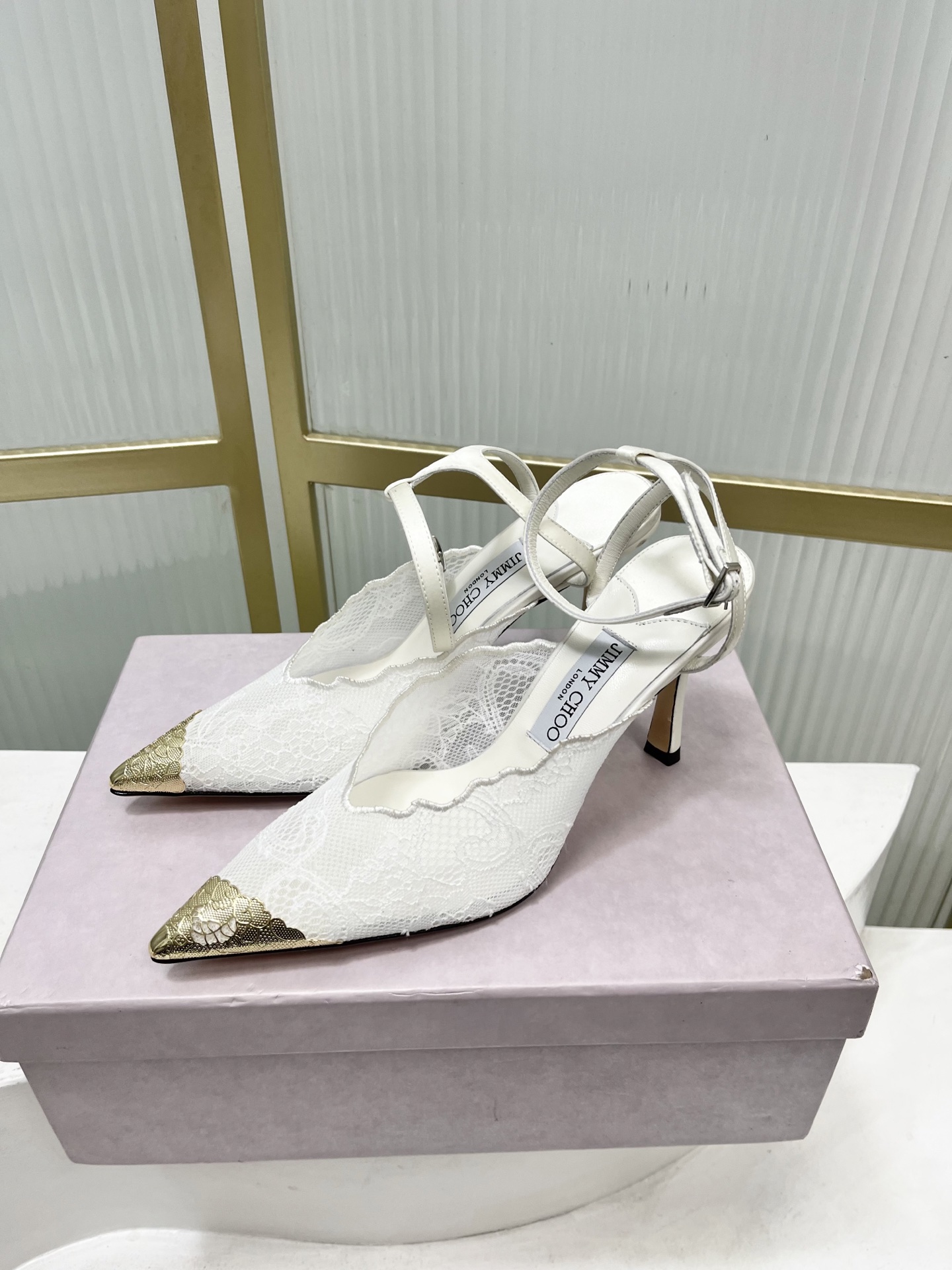Jimmy Choo JimmyCho*Jc吉米周26早春新款尖头蕾丝后空高跟凉鞋
