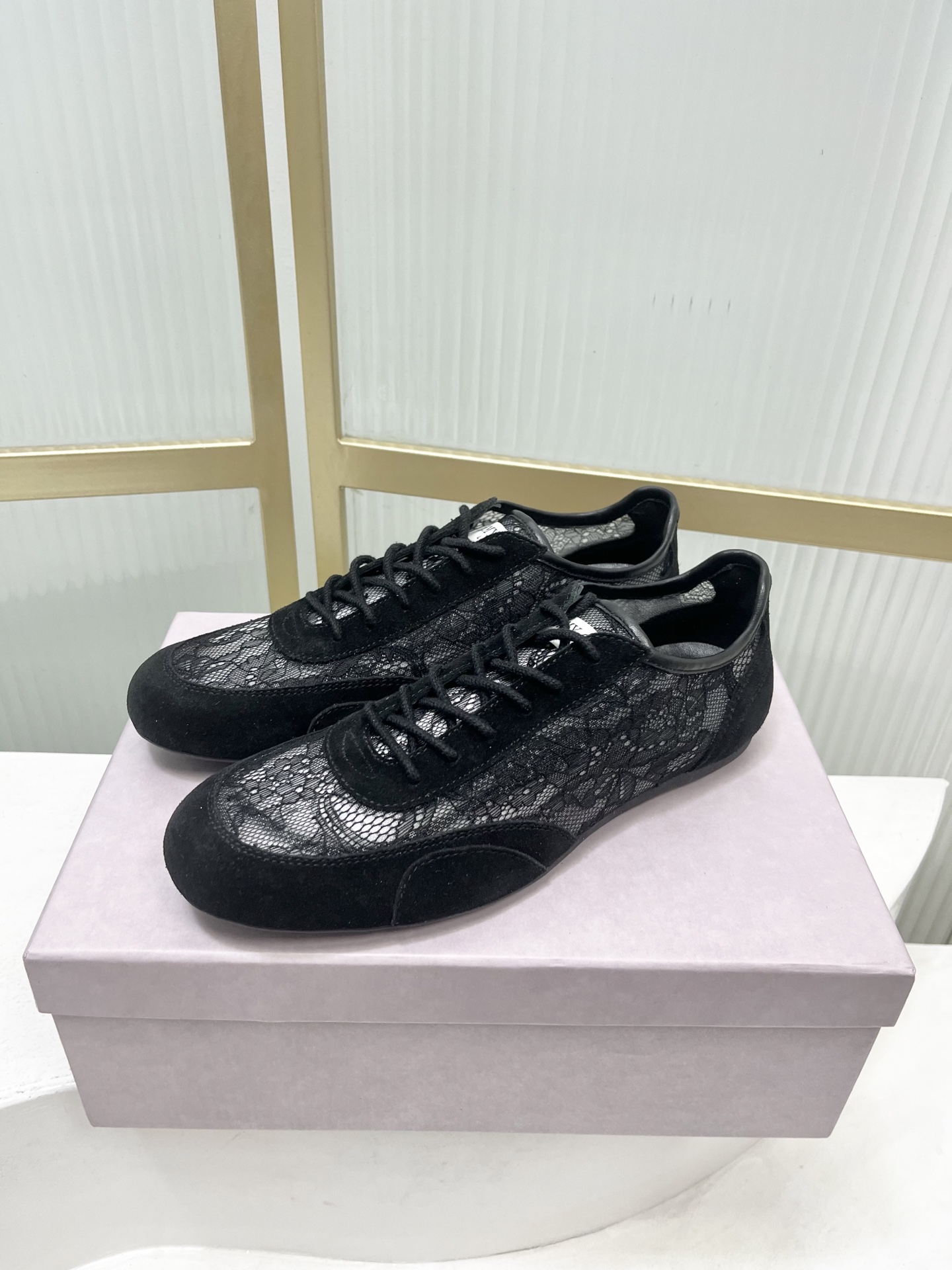 Jimmy Choo Jimmy Cho*jc吉米周26早春新款镂空蕾丝休闲鞋德训鞋