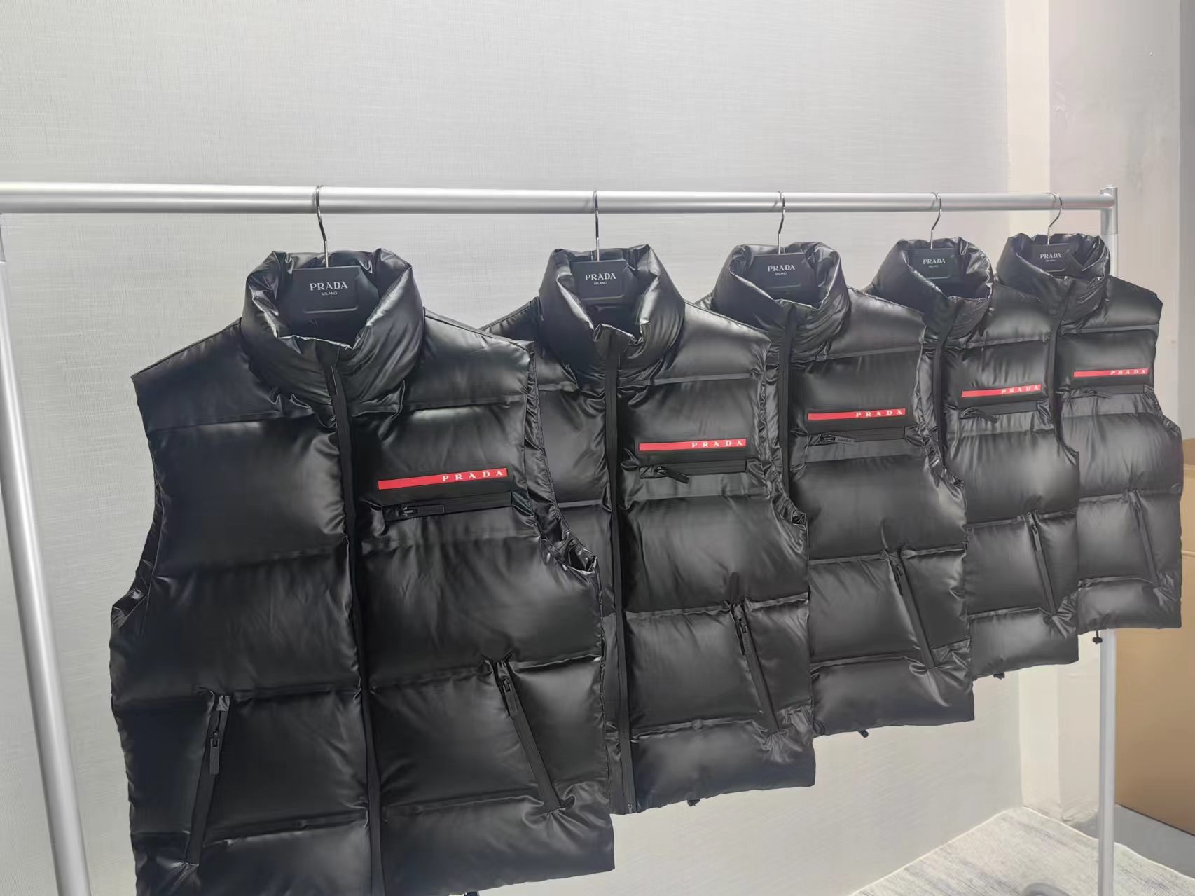 Prada men's winter vest with red trim, classic stand-up collar, fashionable casual outerwear.-Big cat