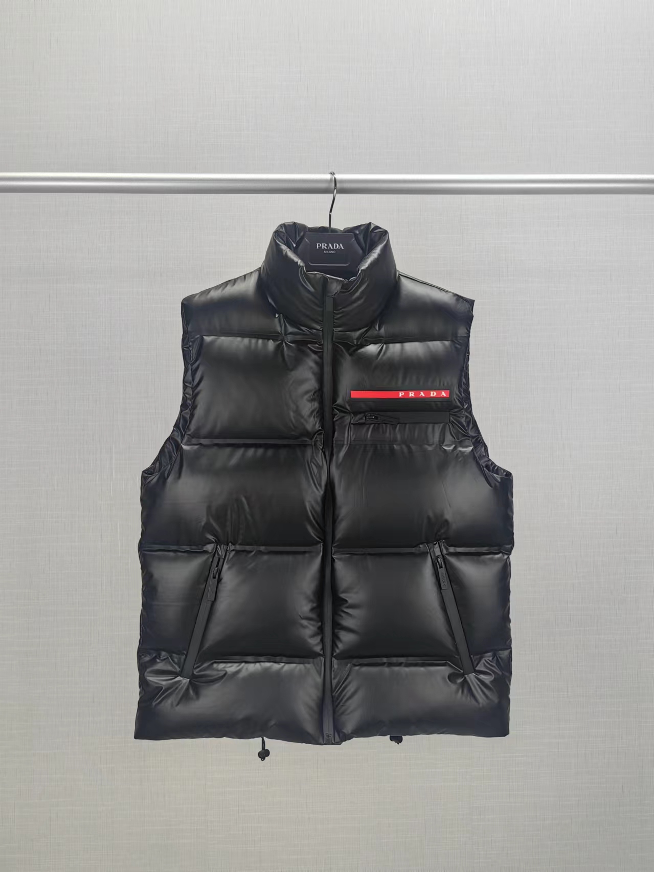 Prada men's winter vest with red trim, classic stand-up collar, fashionable casual outerwear.-Big cat