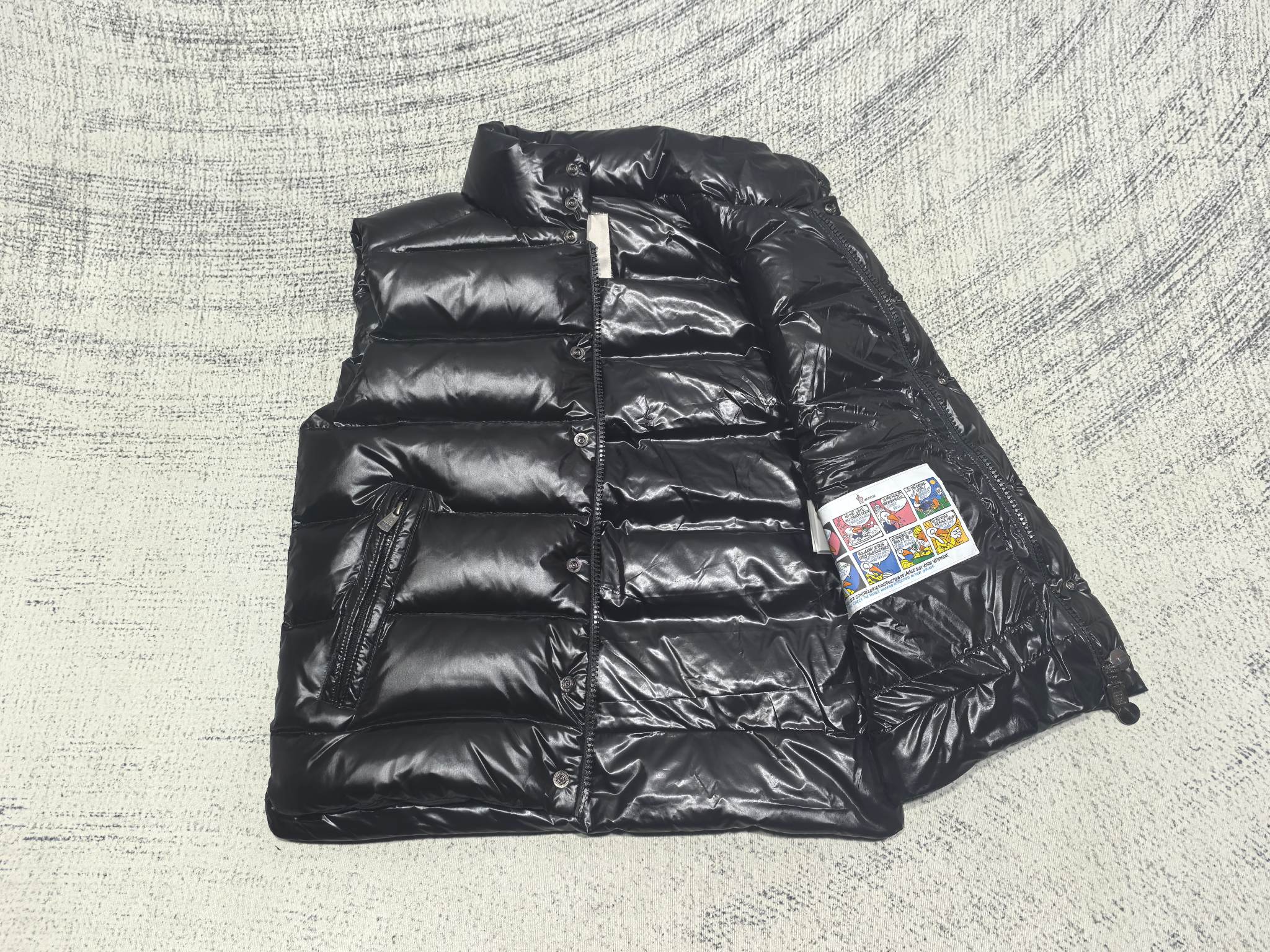 ブラックスタイリッシュバッグ - 高品質なデザイン