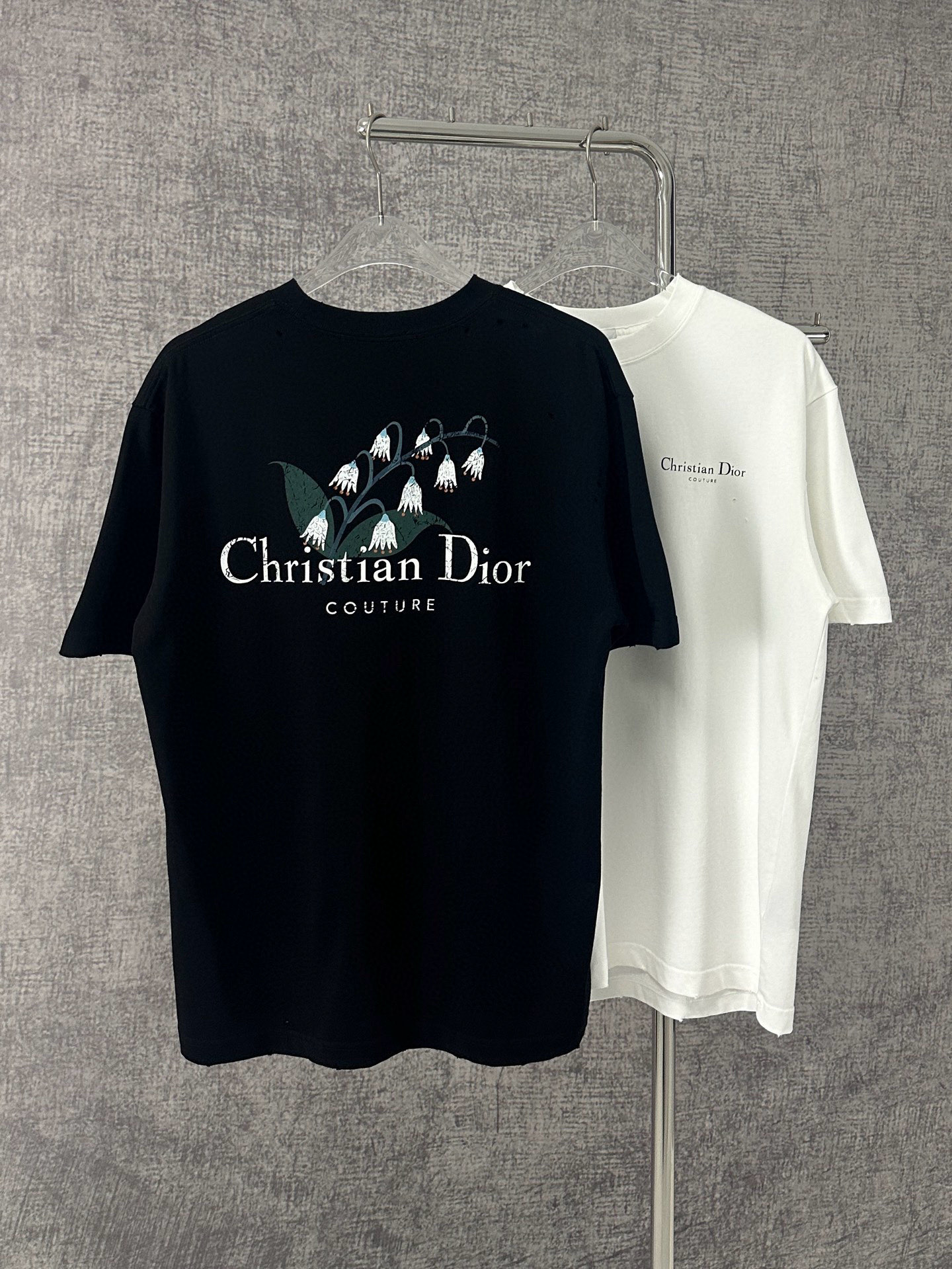 Dior迪奥2025新款后背铃兰字母印花短袖T恤男女同款宽松破...