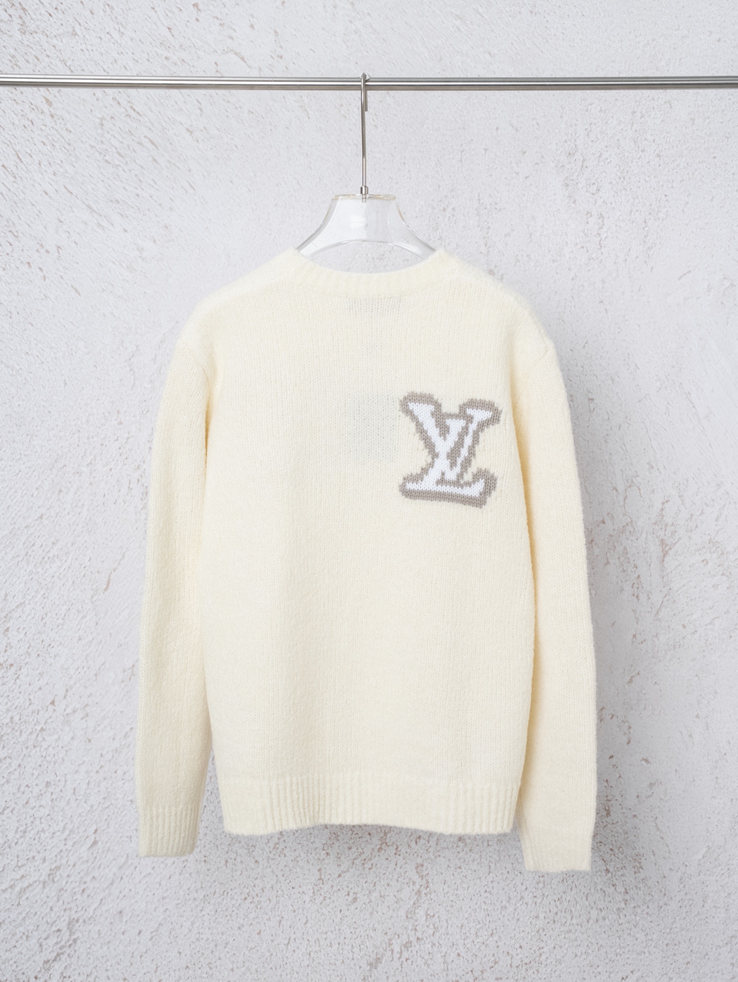 ！Louis Vitton 经典LV立体提花logo，视觉冲击感拉满，奢牌辨识度一眼即知面料质感：软糯雪