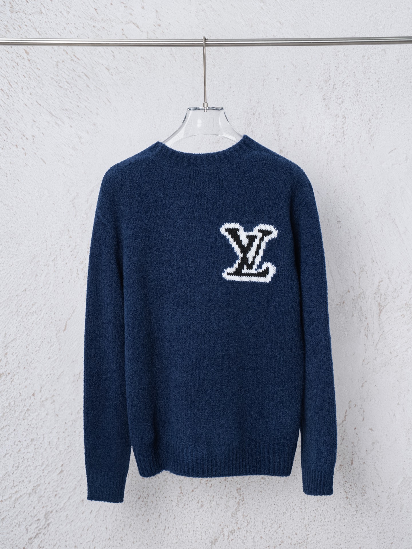 ！Louis Vitton 经典LV立体提花logo，视觉冲击感拉满，奢牌辨识度一眼即知面料质感：软糯雪