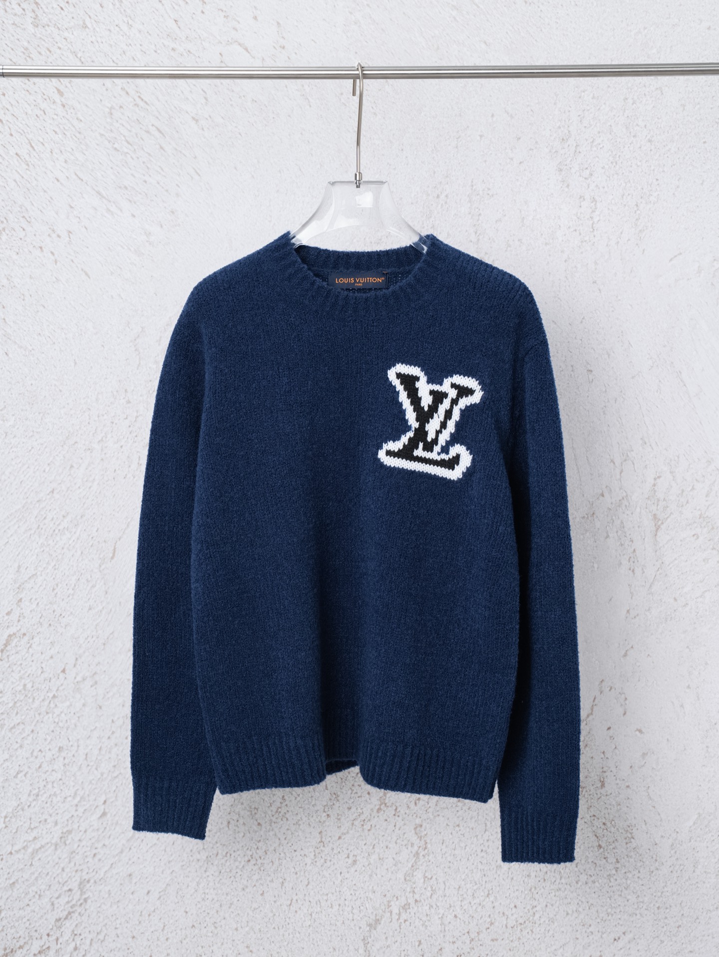 ！Louis Vitton 经典LV立体提花logo，视觉冲击感拉满，奢牌辨识度一眼即知面料质感：软糯雪