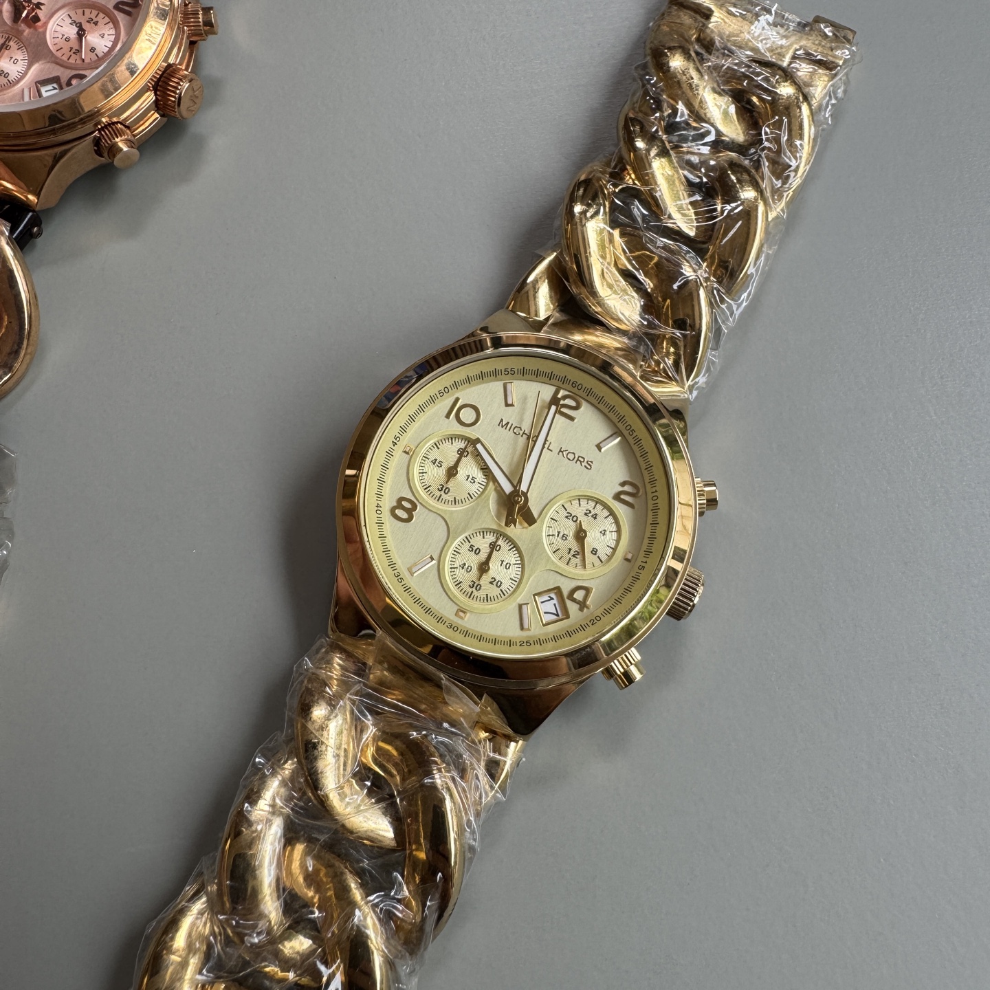 Michael Kors Women's Chain-Link Bracelet Watch, 38mm Analog Quartz Watch 5 i1747533655324 1237 0 3
