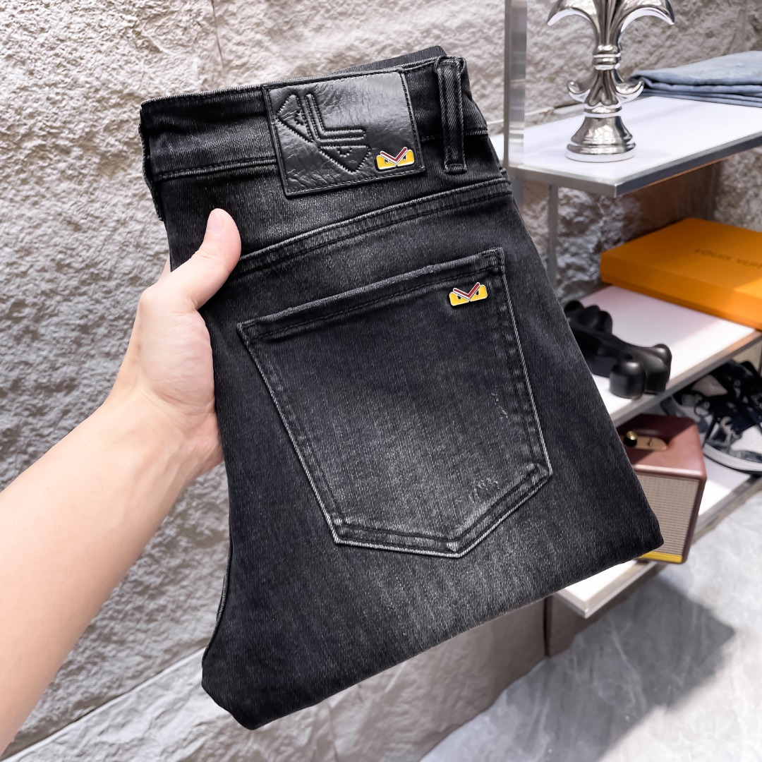 NO:512015,2025 autumn and winter model C [spot direct purchase] No. 6595 Number of codes 28-3837,,alexander wang198609092025秋冬款 C【现货直批】 款号6595 码数28-3837,,alexander wang,Men's clothing