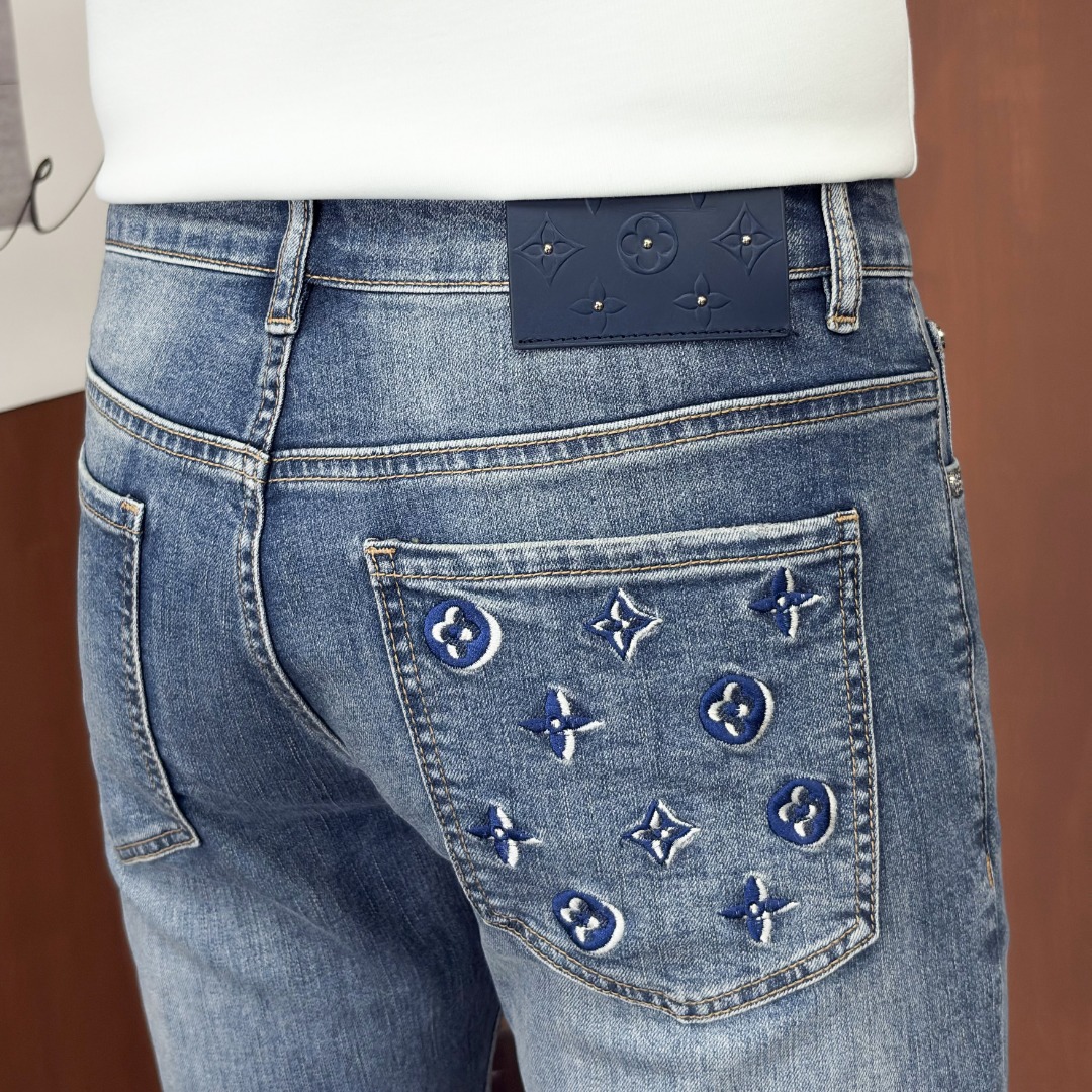 2026春夏款 C【现货直批】款号：6618码数：28-38🈚37