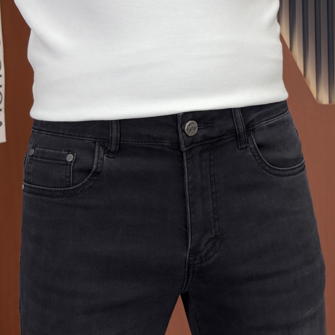 2026春夏款 C【现货直批】款号：6663码数：28-38🈚37