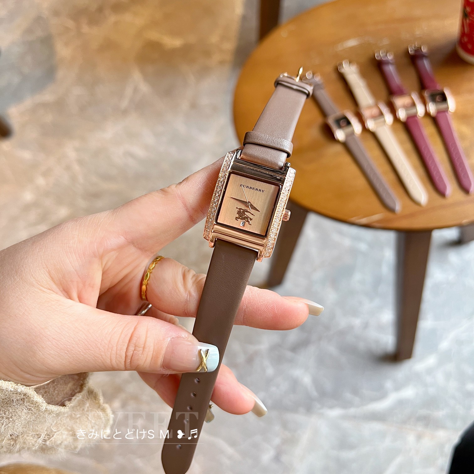 Exclusive Pablo Burberry Watch: Essential Fashion Statement for Women - 图片 2
