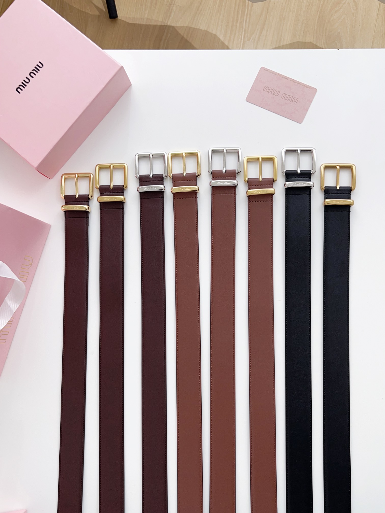 High-End Women’s Leather Belt with Double-Headed Calves and Steel Print - 图片 7