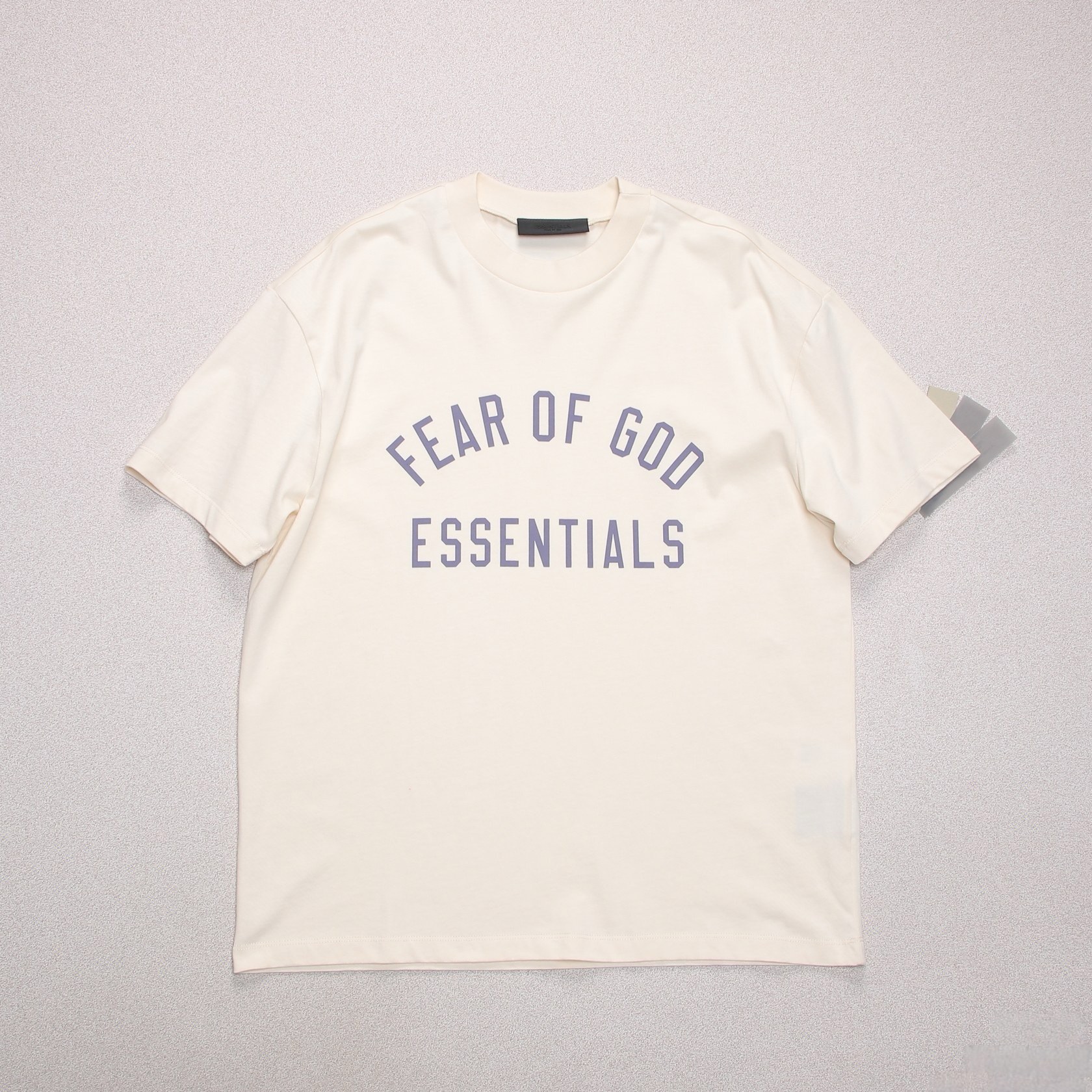 Fear of God Essentials Crew Neck T-Shirt - Stylish Comfort, S-XL Sizes 4 a1742920334477 3027