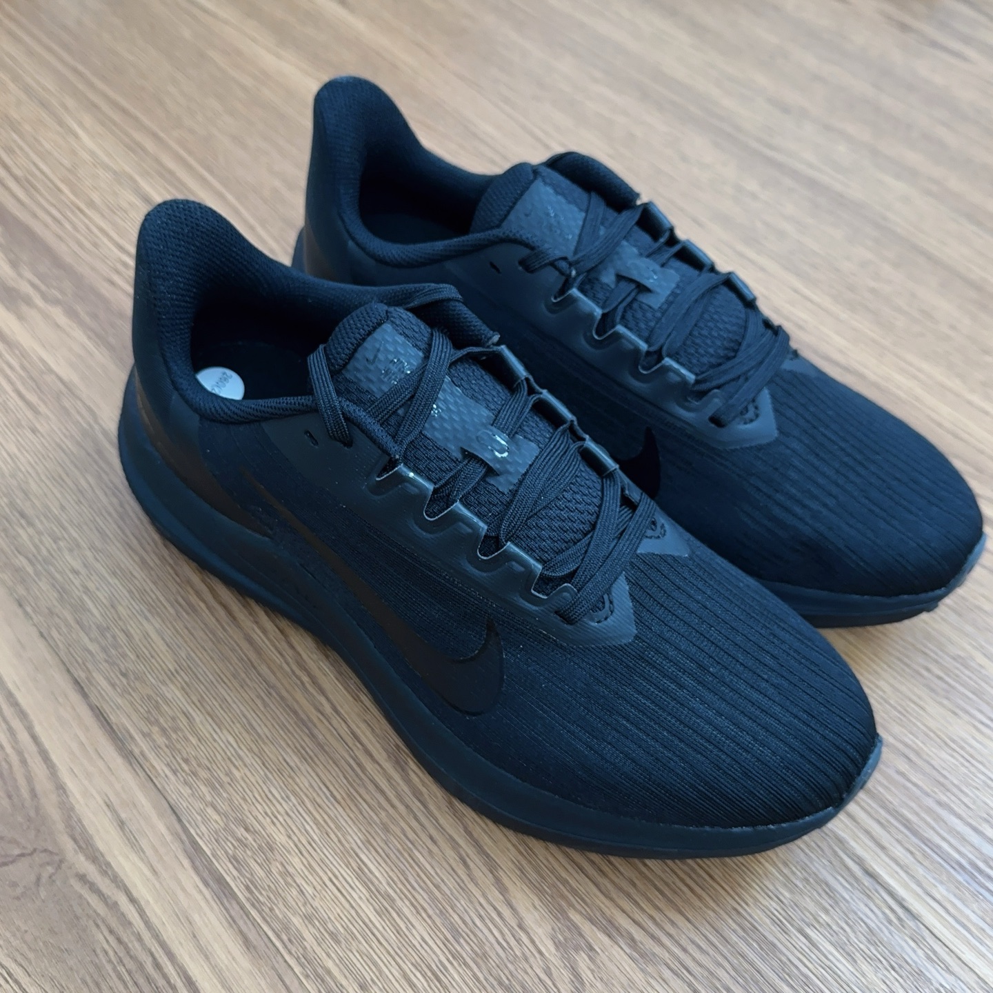 Nike Winflo V9 Running Shoes with Zoom Air Cushioning - Top Quality Comfort 5 i1753903936290 6557 0 4