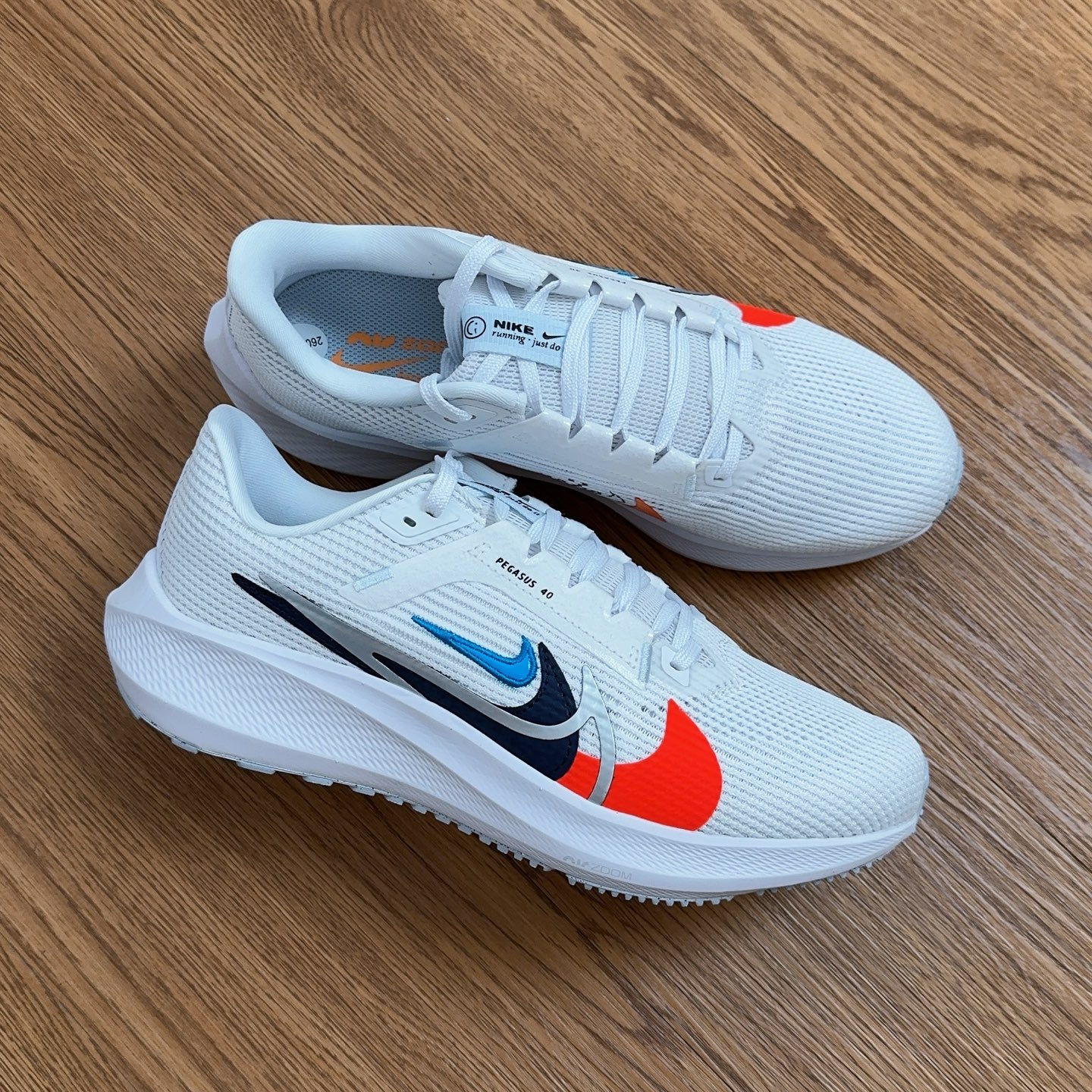 Nike Pegasus 40 Running Shoes - Built-In Air Cushion, Comfort and Performance 4 i1753904560481 8593 0 2